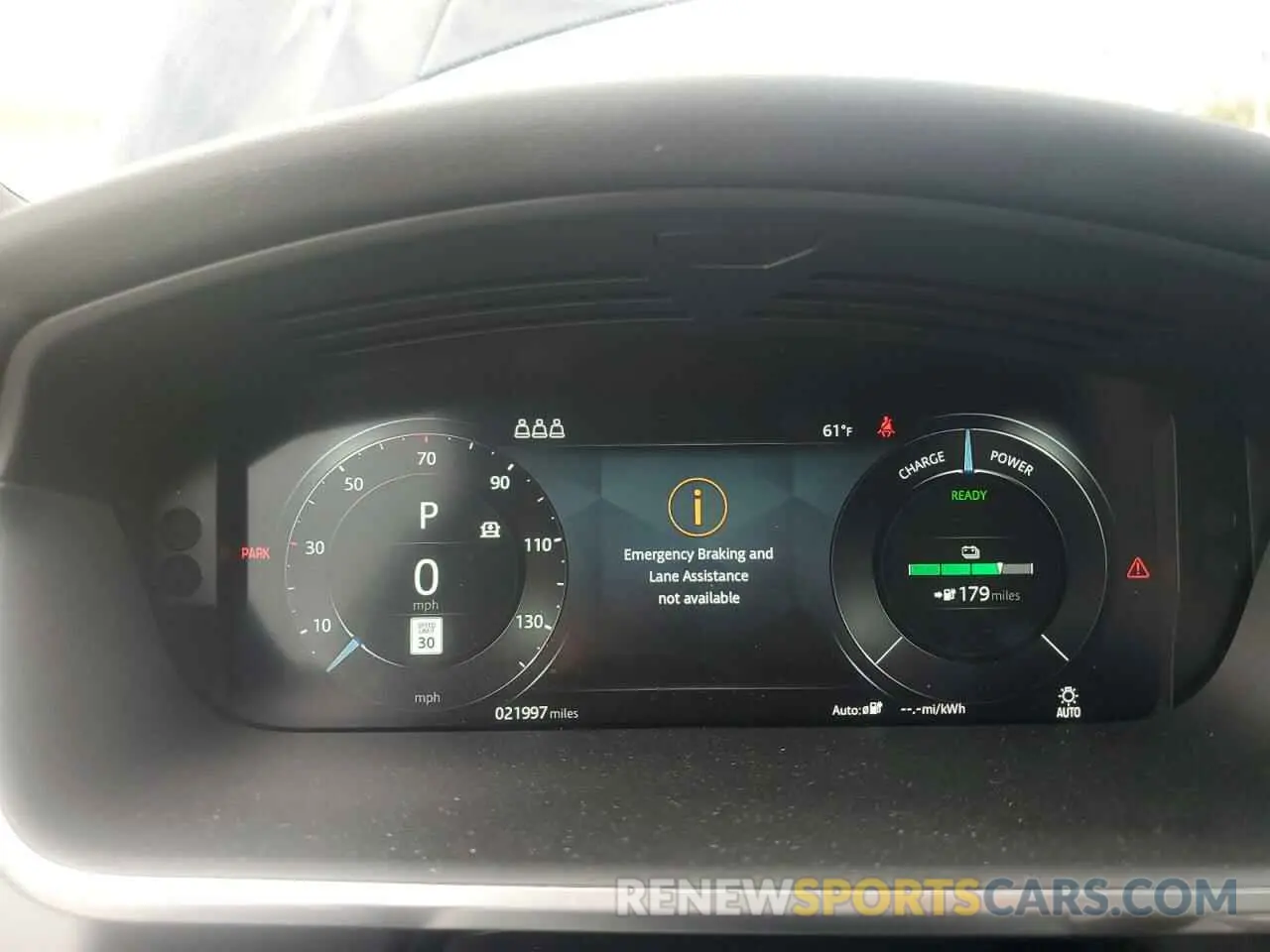 9 Photograph of a damaged car SADHD2S1XN1618456 JAGUAR I-PACE 2022