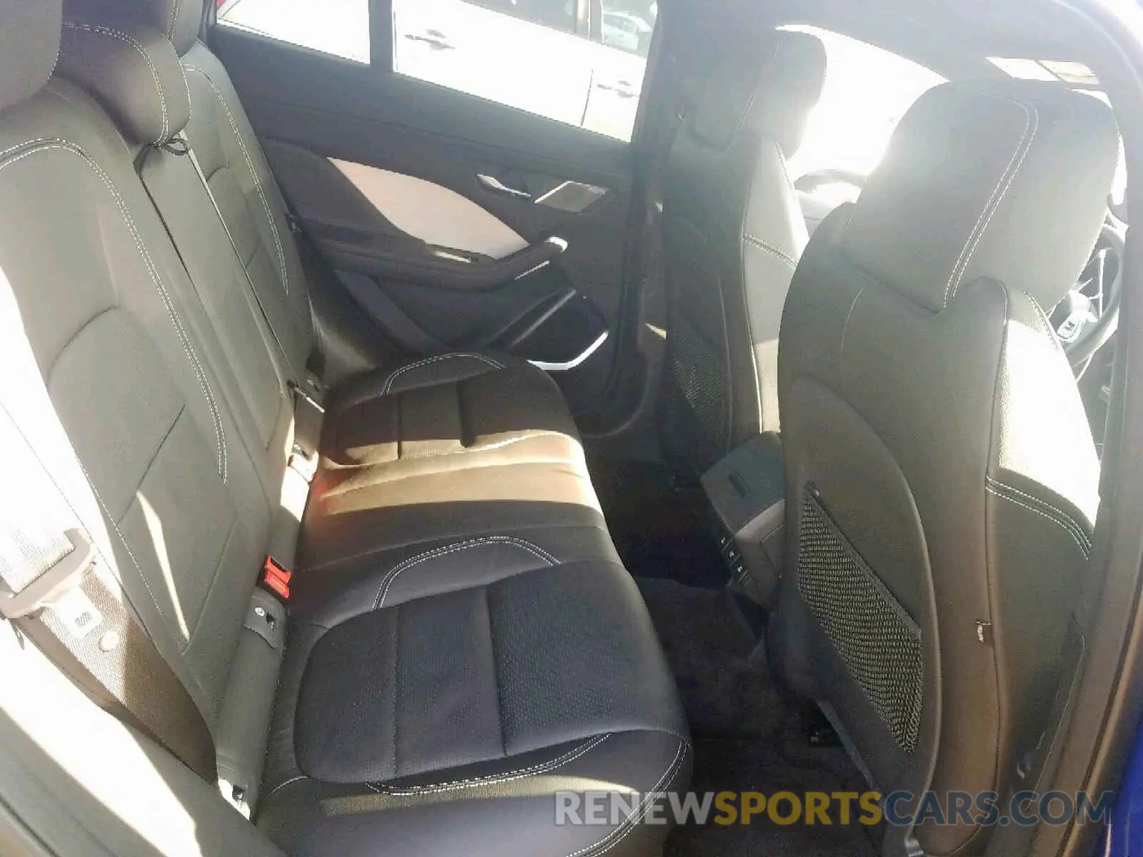 6 Photograph of a damaged car SADHC2S13K1F66122 JAGUAR I-PACE SE 2019