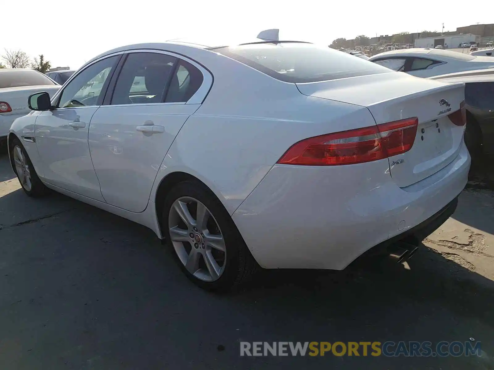 3 Photograph of a damaged car SAJAD4FN6KCP47768 JAGUAR XE 2019