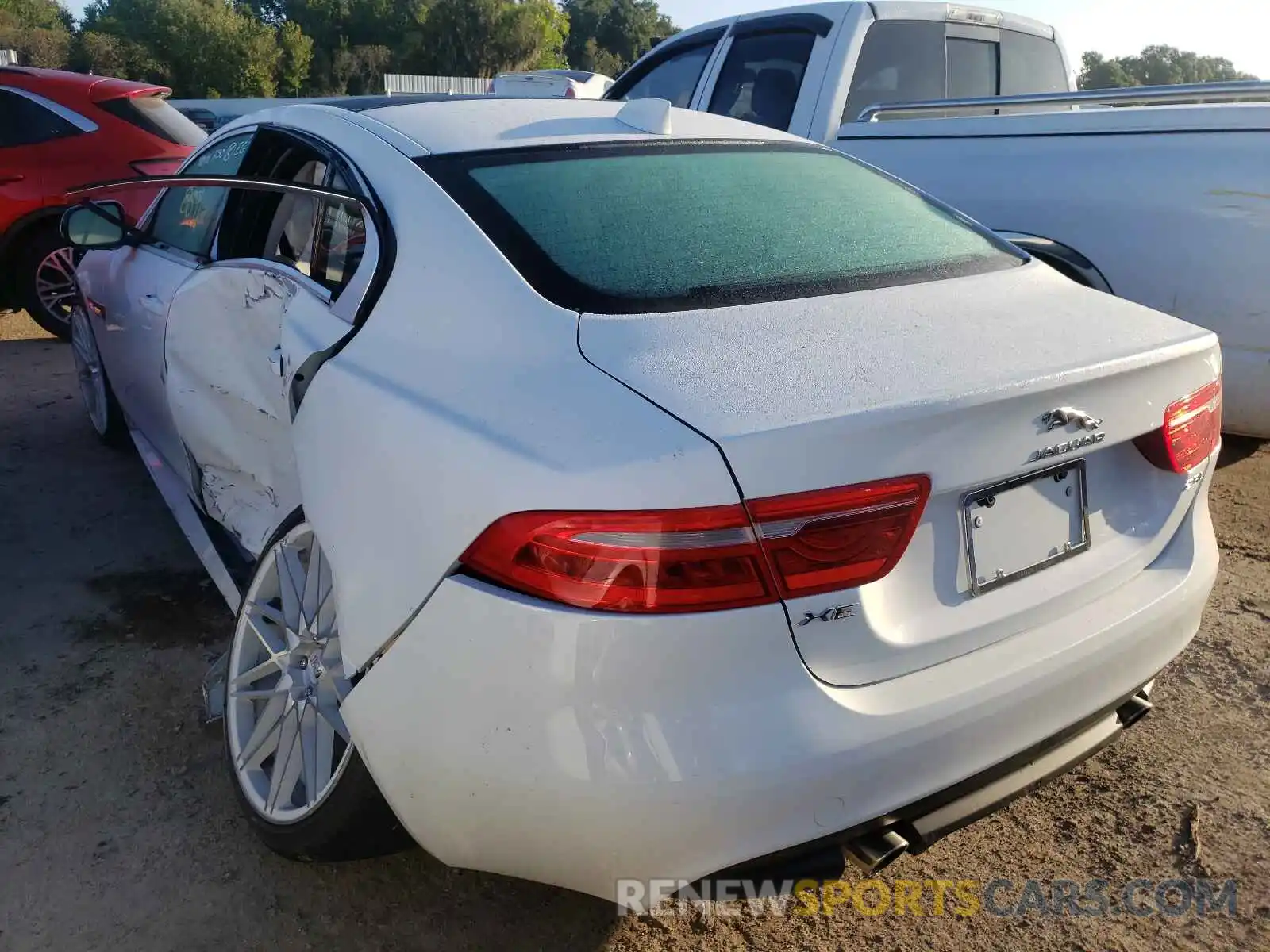 3 Photograph of a damaged car SAJAD4FX2KCP44559 JAGUAR XE 2019