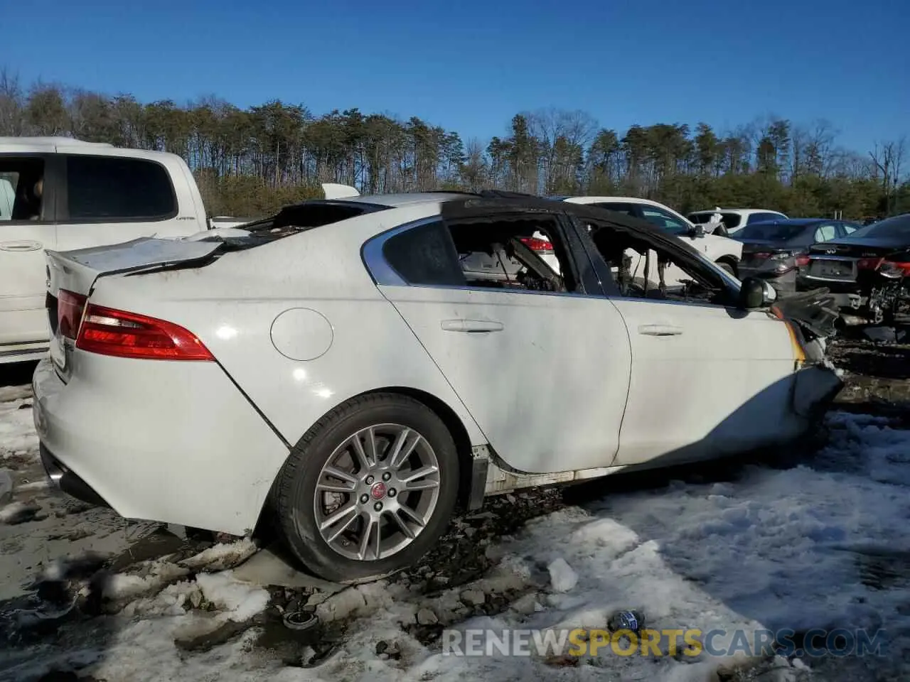 3 Photograph of a damaged car SAJAD4FX3KCP53433 JAGUAR XE 2019