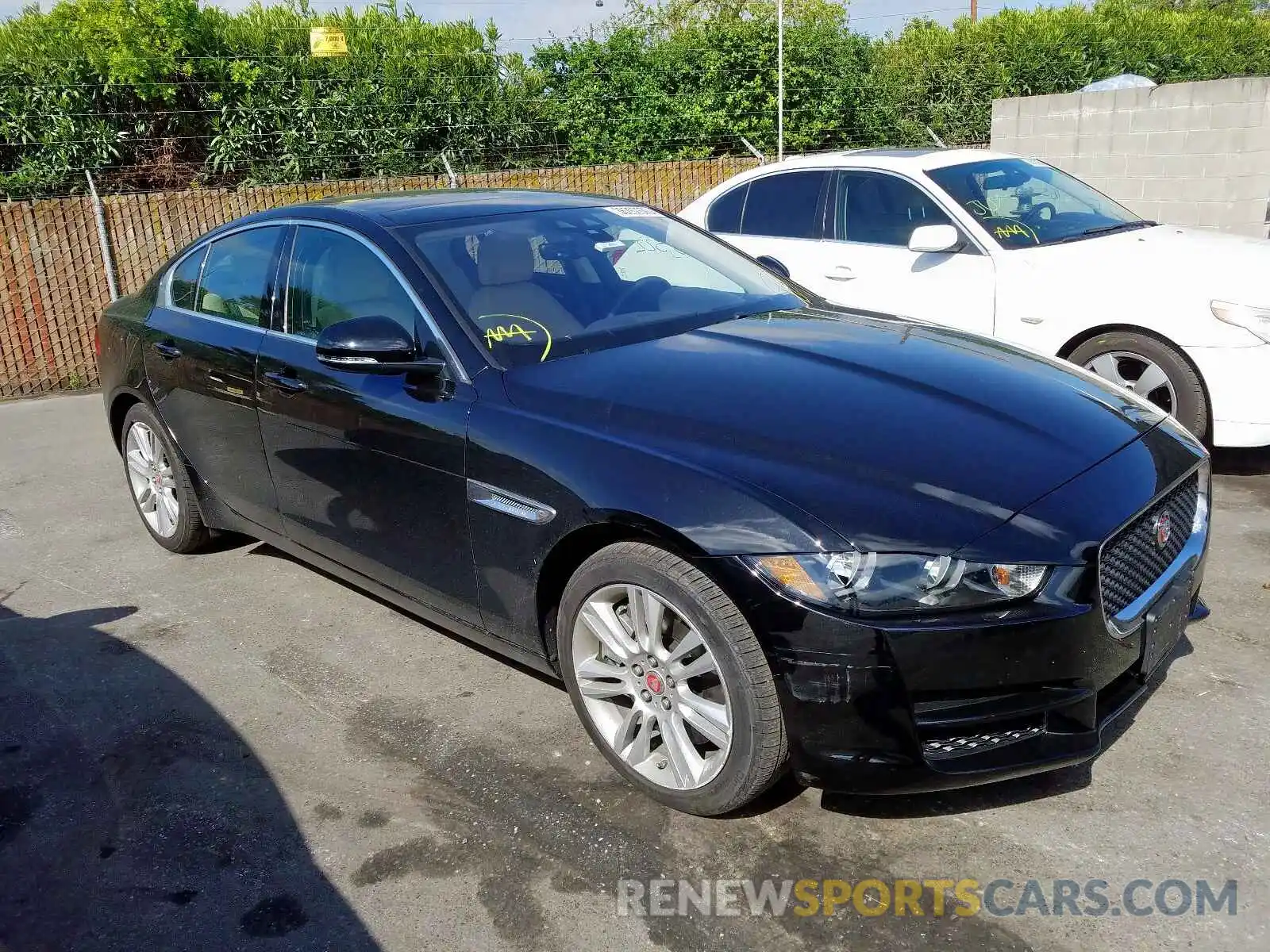 1 Photograph of a damaged car SAJAD4GX9KCP53709 JAGUAR XE 2019