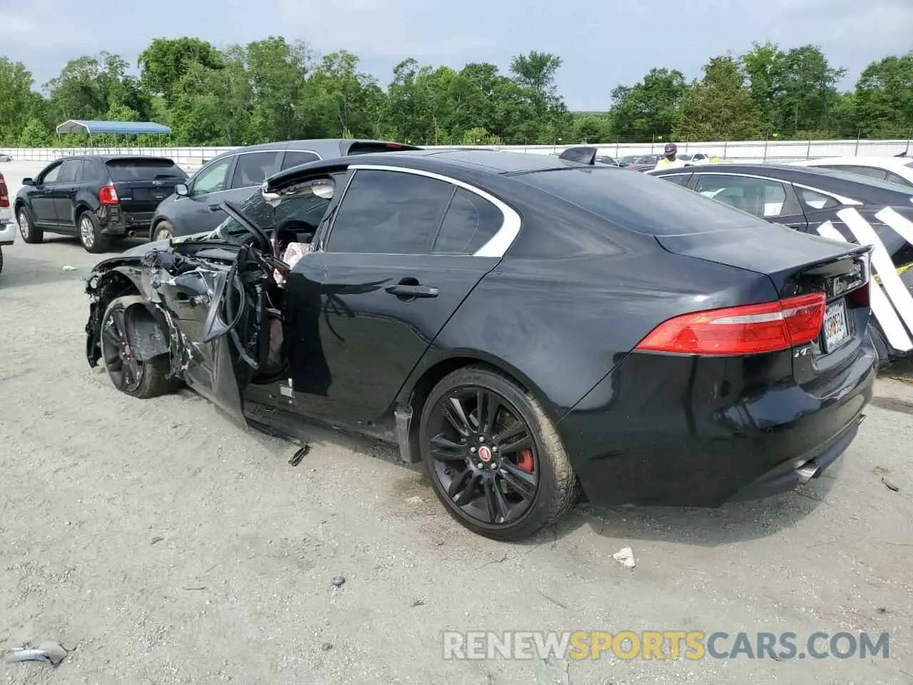 2 Photograph of a damaged car SAJAE4FX2KCP46115 JAGUAR XE 2019