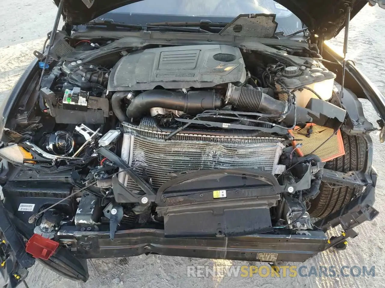 11 Photograph of a damaged car SAJAE4FX7KCP49494 JAGUAR XE 2019