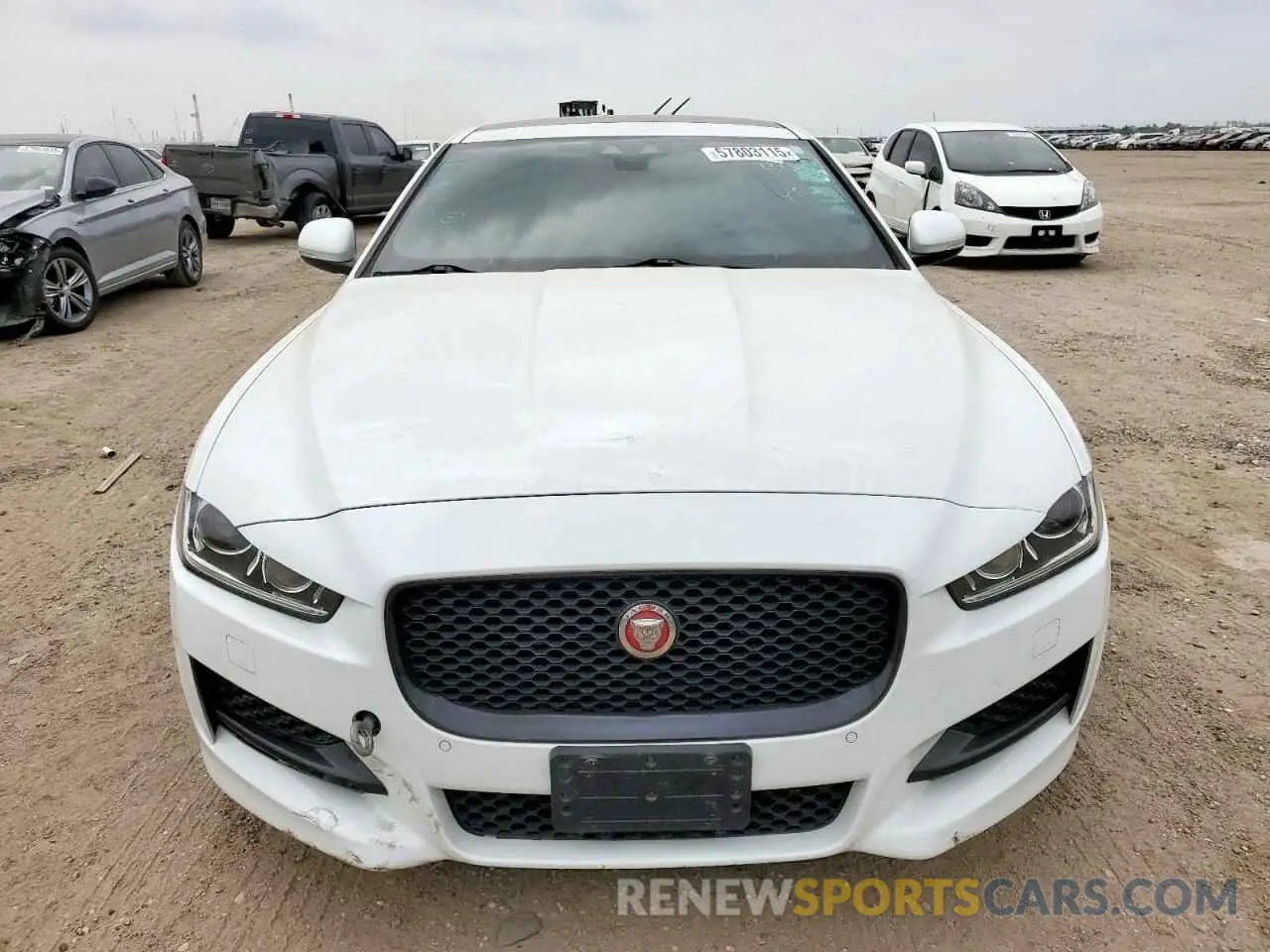 5 Photograph of a damaged car SAJAF4FX9KCP51339 JAGUAR XE 2019