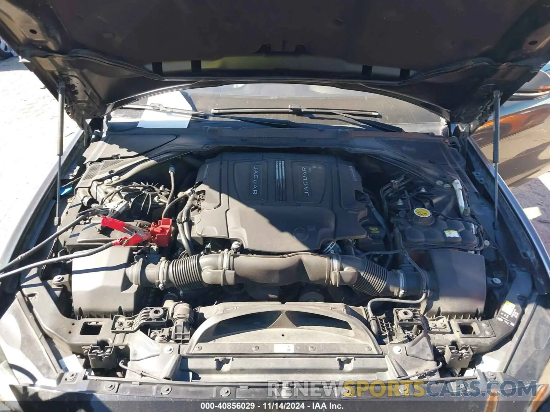 10 Photograph of a damaged car SAJAG4FVXKCP48915 JAGUAR XE 2019