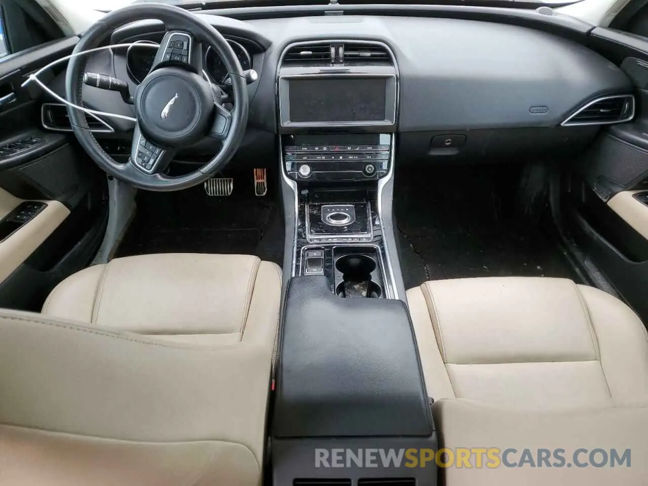 8 Photograph of a damaged car SAJAJ4FX0KCP50143 JAGUAR XE 2019