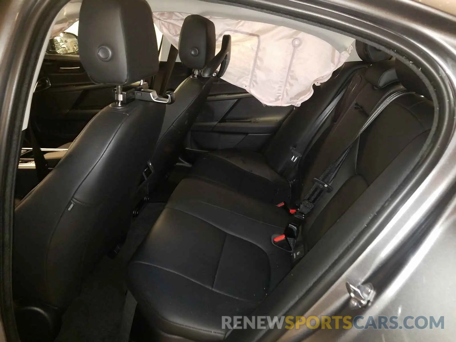 6 Photograph of a damaged car SAJAJ4GX7KCP43964 JAGUAR XE 2019