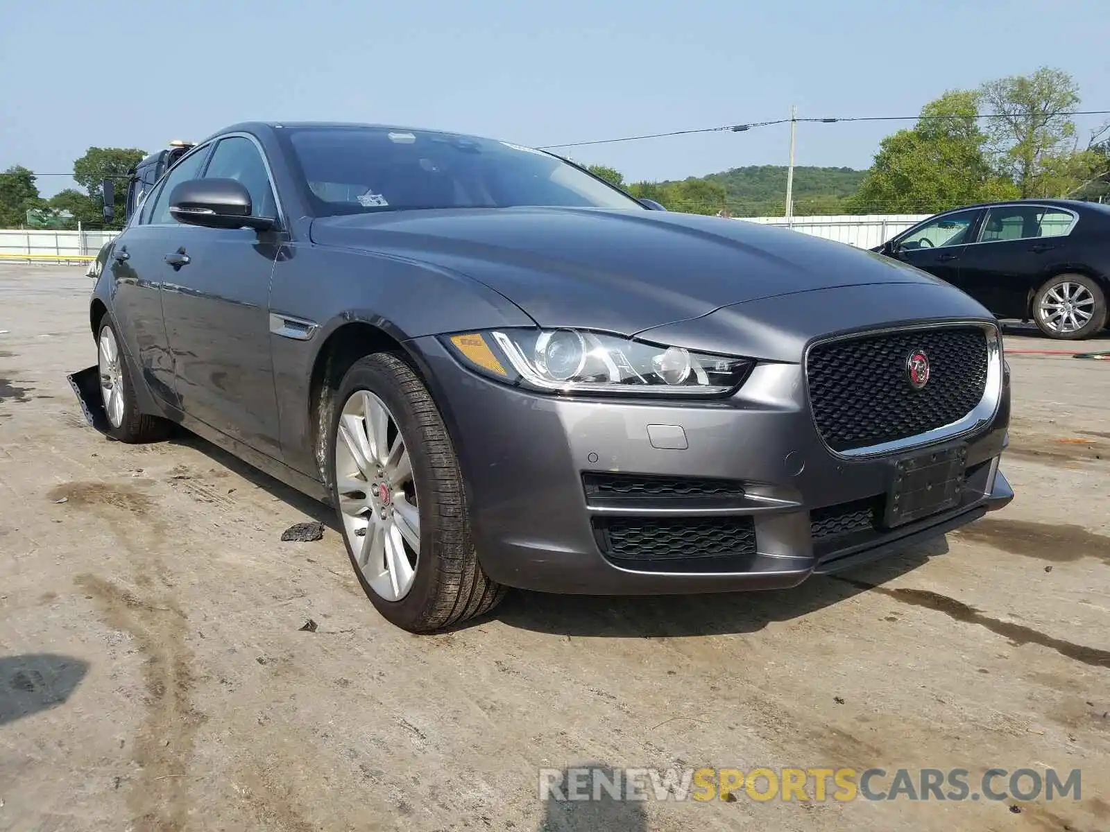 1 Photograph of a damaged car SAJAK4FX4KCP50613 JAGUAR XE 2019