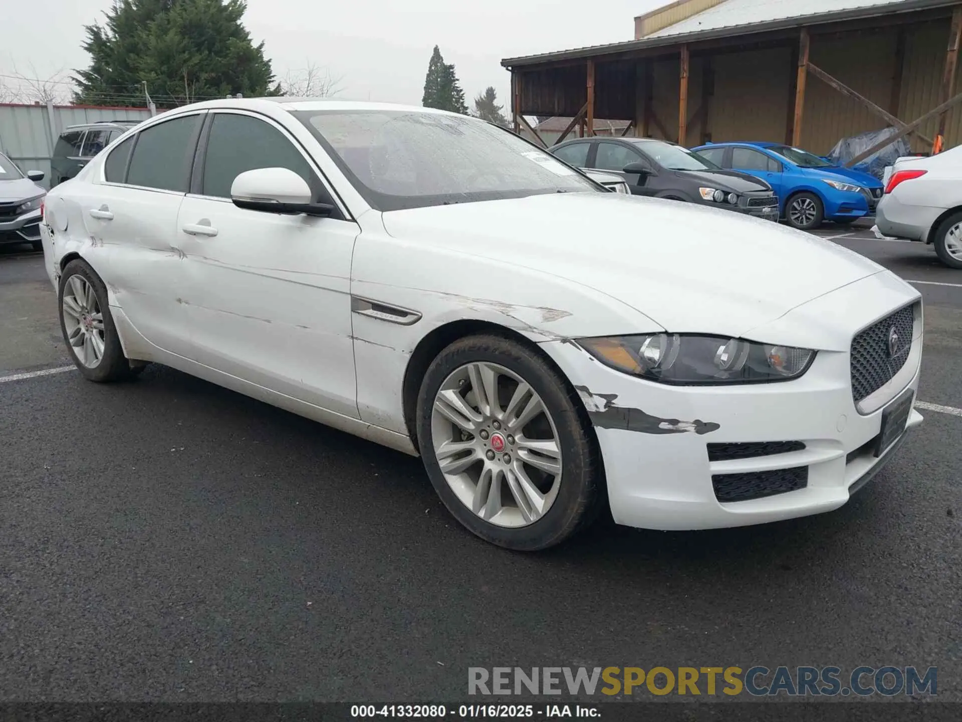 1 Photograph of a damaged car SAJAR4FX0KCP52659 JAGUAR XE 2019