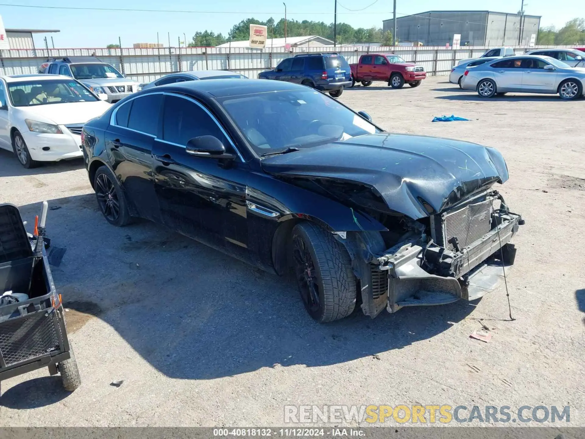 1 Photograph of a damaged car SAJAR4FX0KCP52791 JAGUAR XE 2019