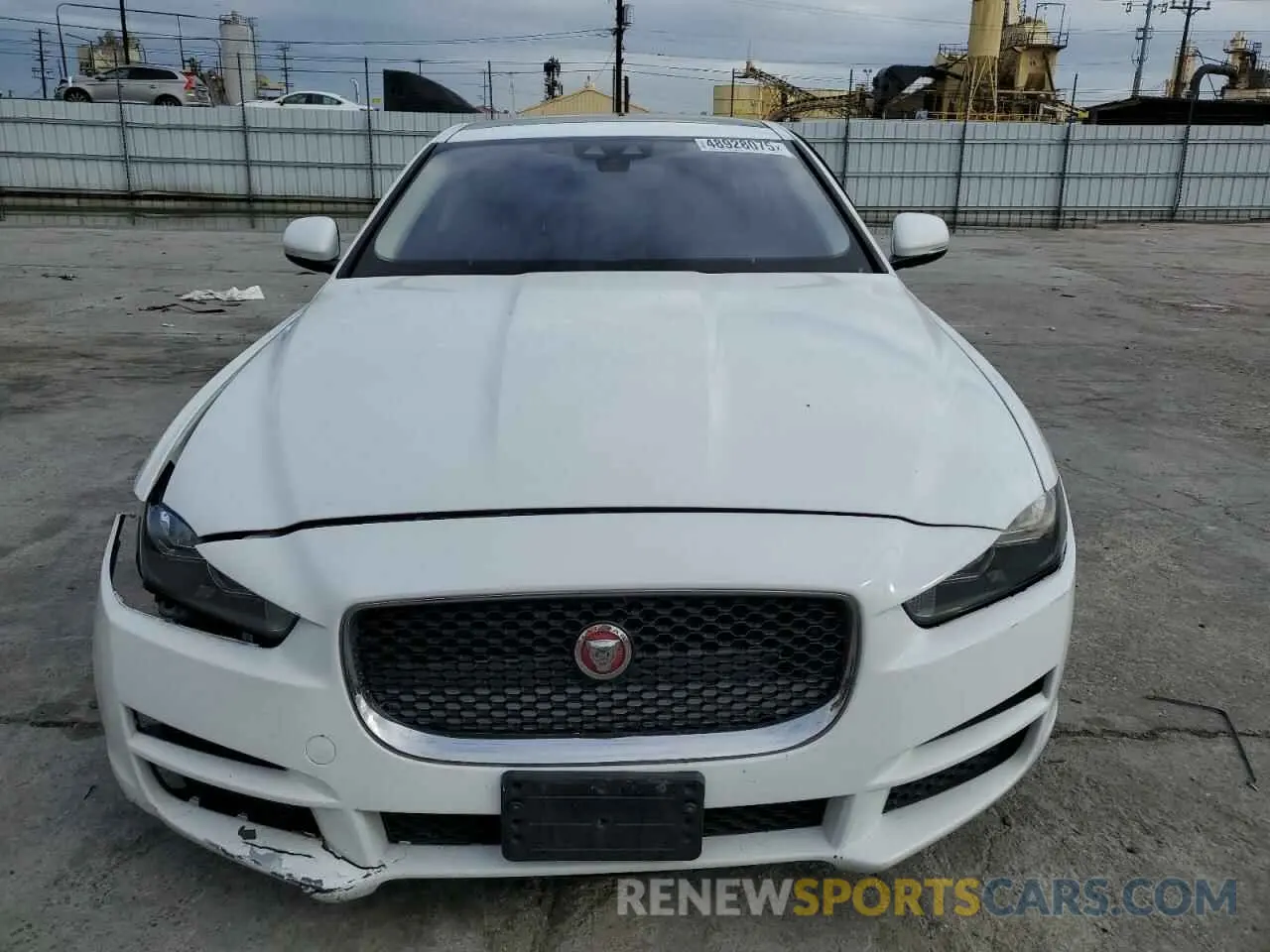 5 Photograph of a damaged car SAJAR4FX3KCP49951 JAGUAR XE 2019