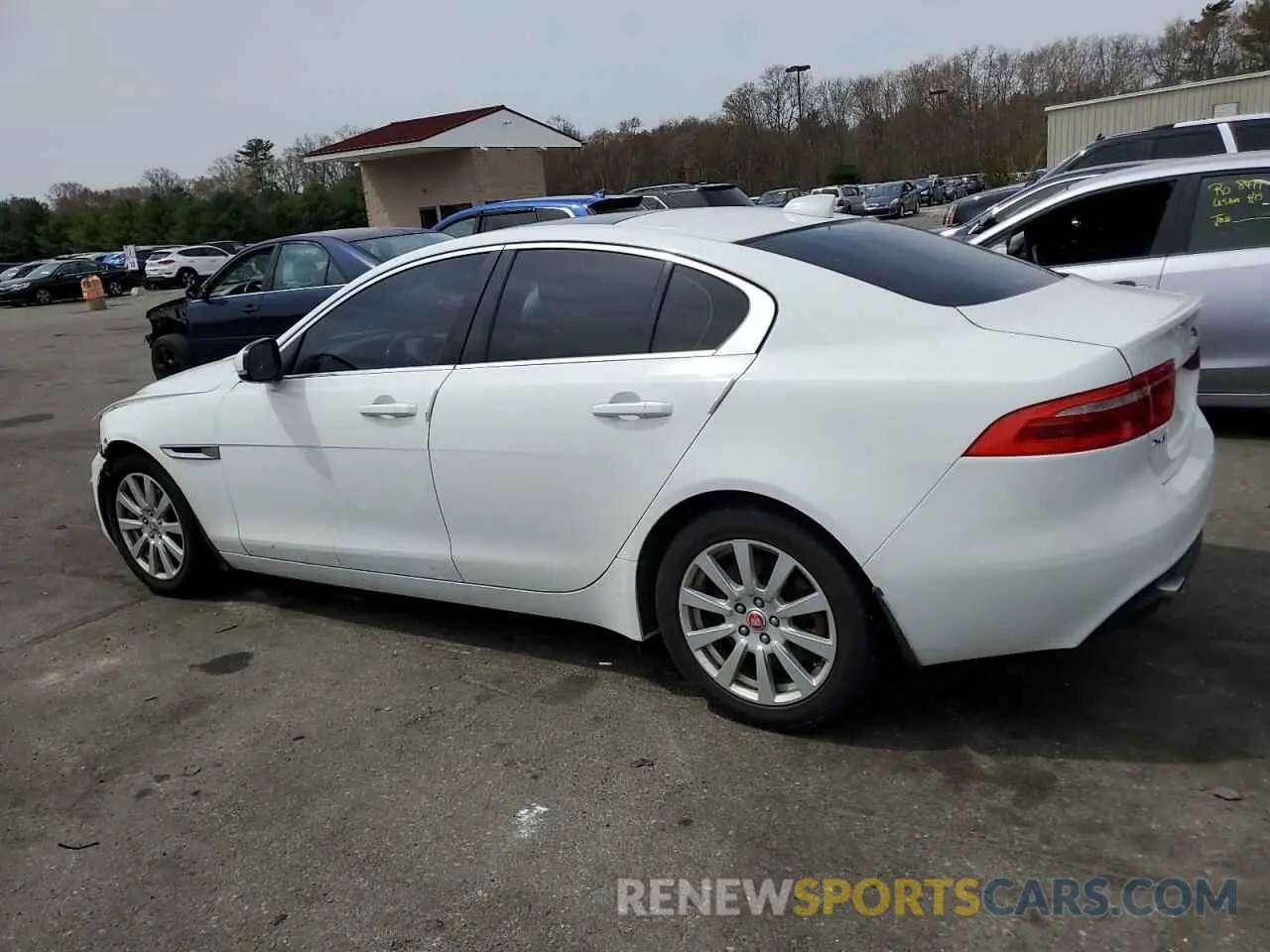 2 Photograph of a damaged car SAJAR4FX4KCP48324 JAGUAR XE 2019