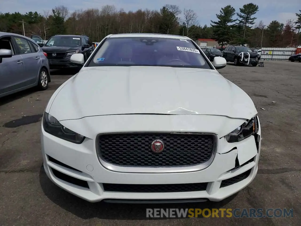 5 Photograph of a damaged car SAJAR4FX4KCP48324 JAGUAR XE 2019