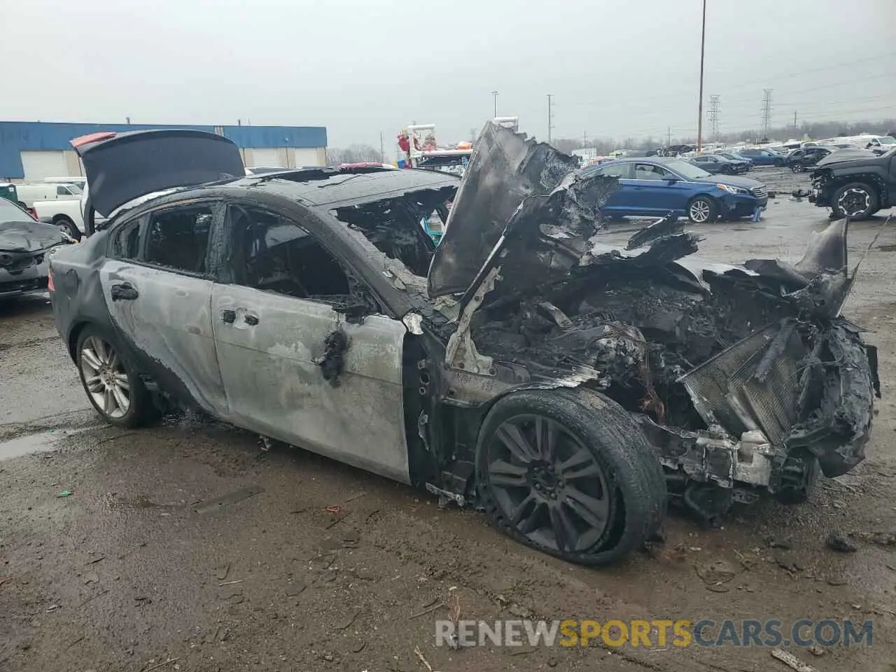 4 Photograph of a damaged car SAJAR4FX4KCP51773 JAGUAR XE 2019