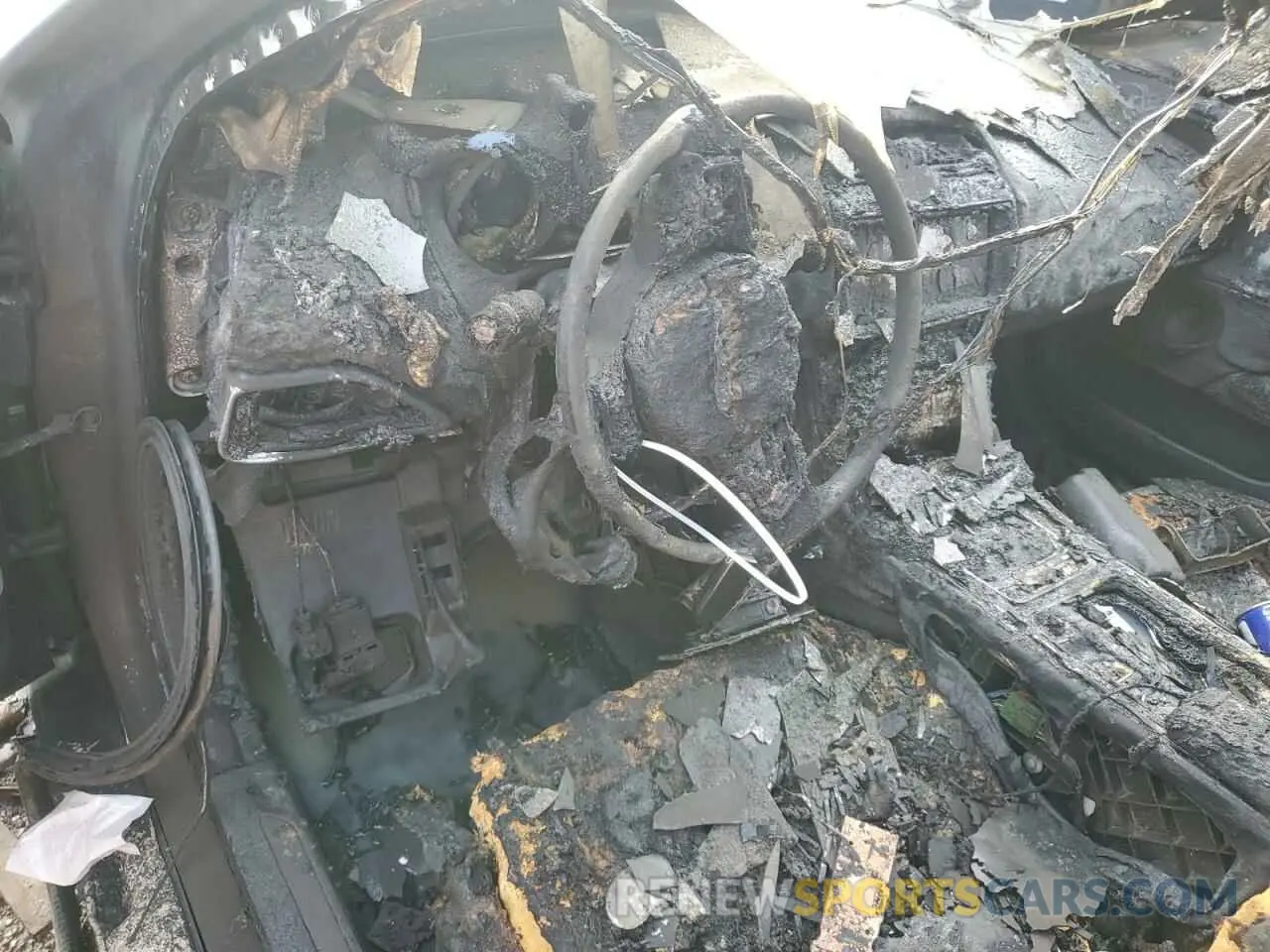 8 Photograph of a damaged car SAJAR4FX4KCP51773 JAGUAR XE 2019