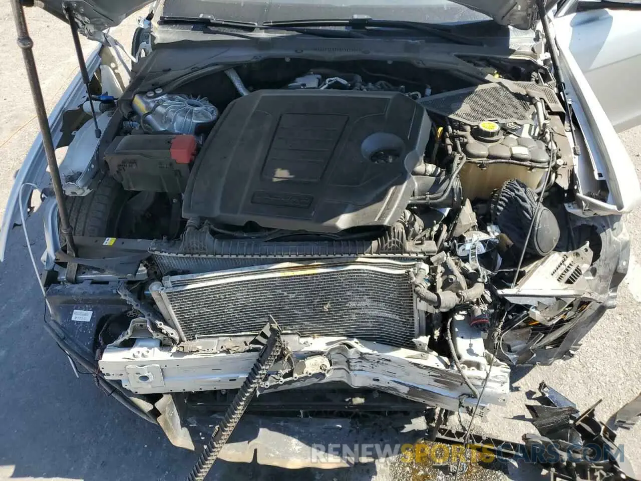 11 Photograph of a damaged car SAJAR4FX6KCP49670 JAGUAR XE 2019