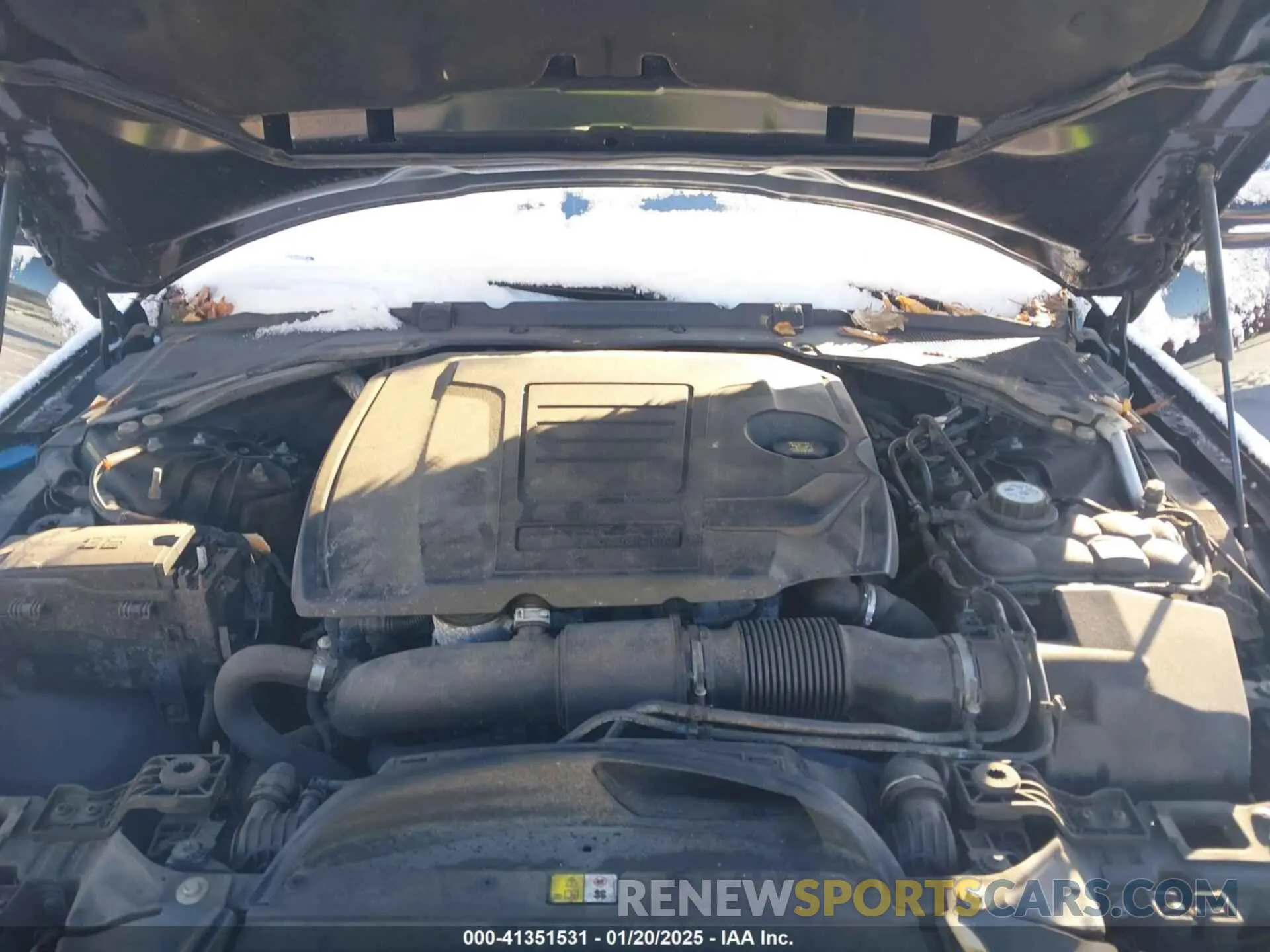 10 Photograph of a damaged car SAJAR4FXXKCP52331 JAGUAR XE 2019