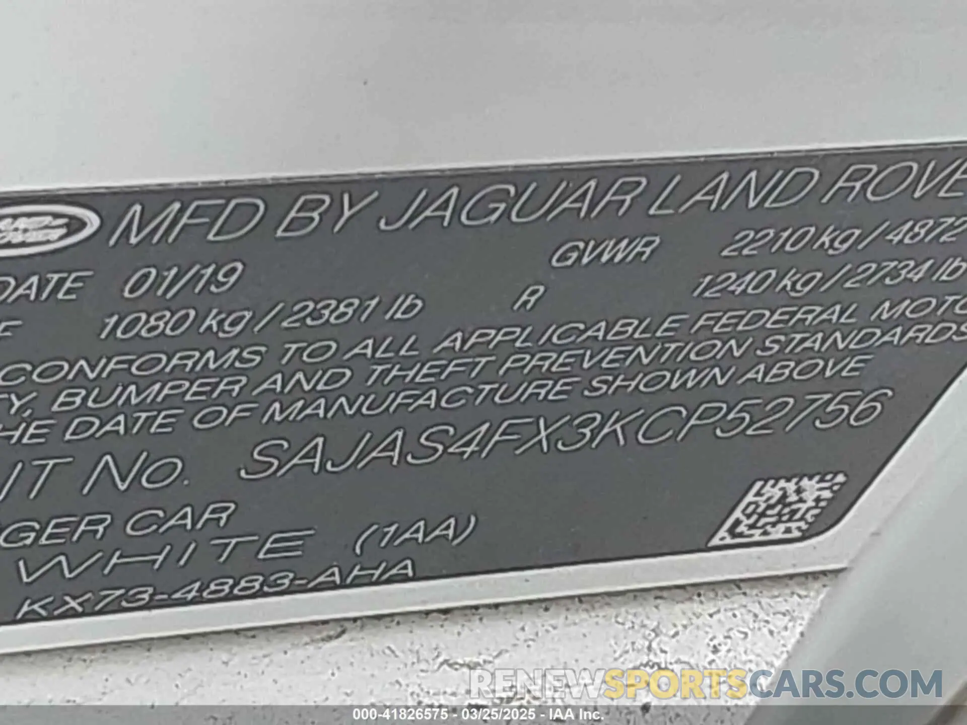 9 Photograph of a damaged car SAJAS4FX3KCP52756 JAGUAR XE 2019