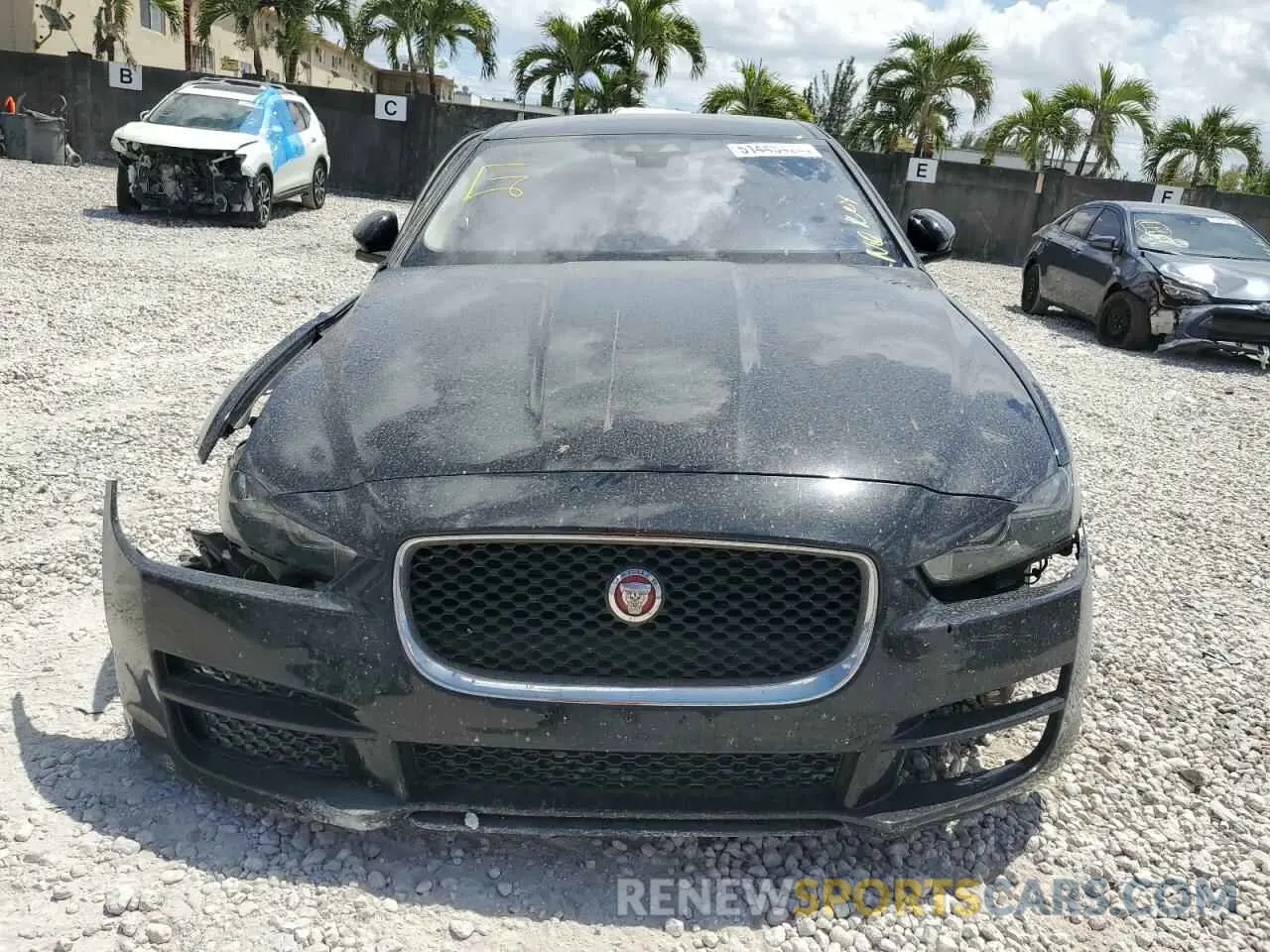 5 Photograph of a damaged car SAJAS4FX4KCP52779 JAGUAR XE 2019