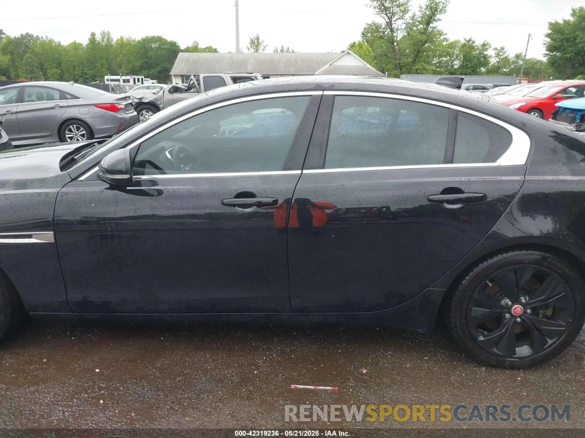 14 Photograph of a damaged car SAJAE4FX1LCP56555 JAGUAR XE 2020