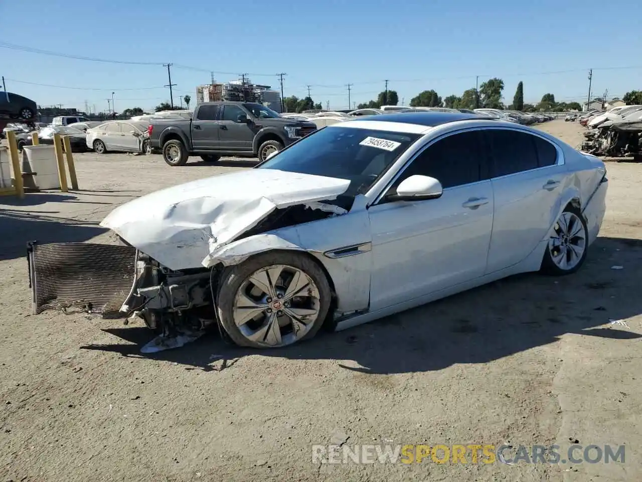 1 Photograph of a damaged car SAJAE4FX2LCP62901 JAGUAR XE 2020