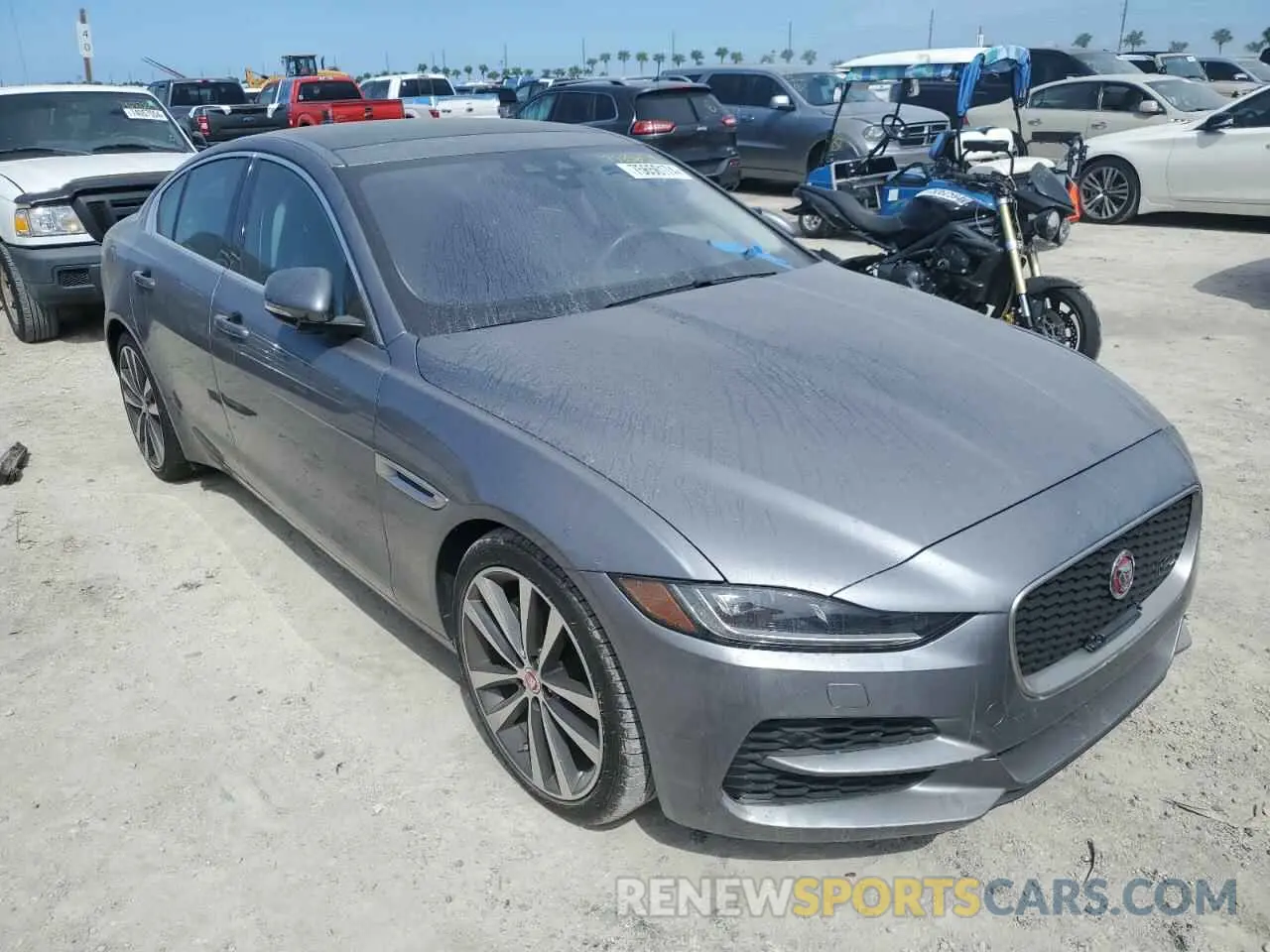 4 Photograph of a damaged car SAJAE4FX2LCP64194 JAGUAR XE 2020
