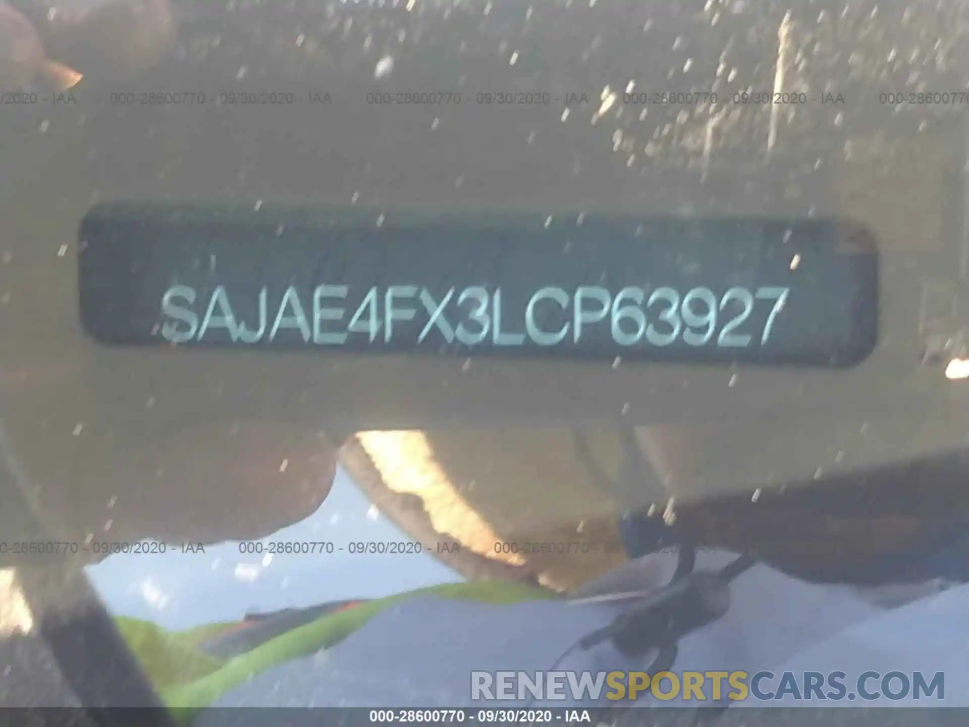 9 Photograph of a damaged car SAJAE4FX3LCP63927 JAGUAR XE 2020