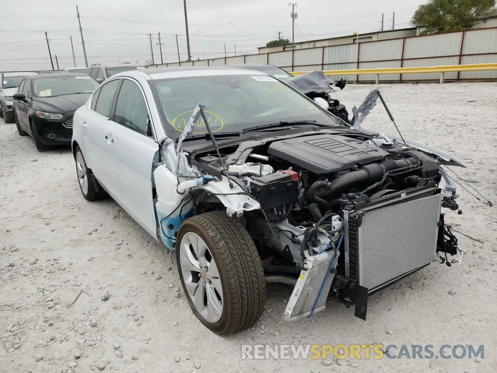 1 Photograph of a damaged car SAJAE4FX5LCP62083 JAGUAR XE 2020