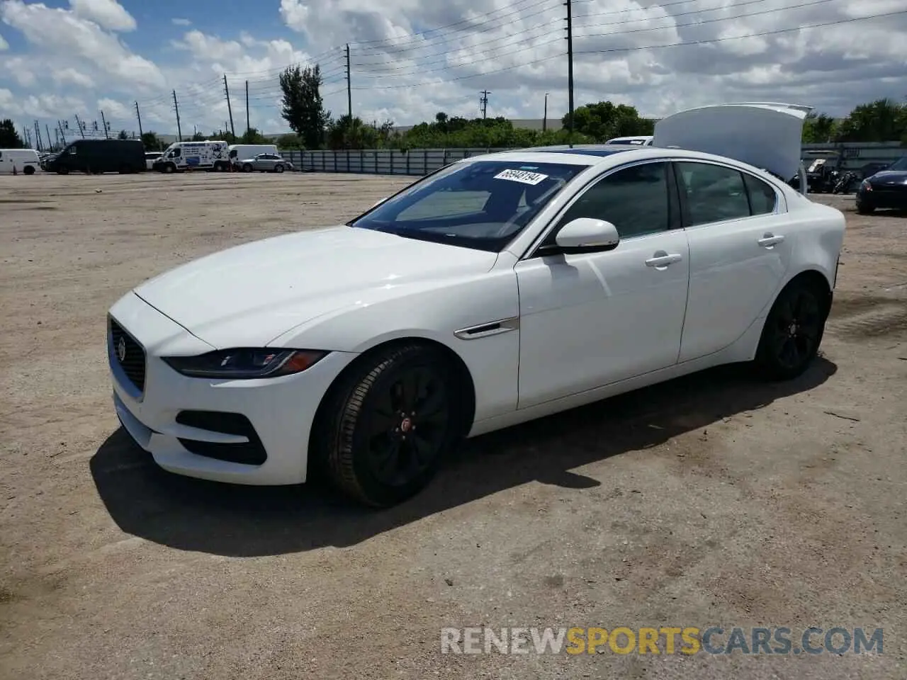 1 Photograph of a damaged car SAJAE4FX5LCP62990 JAGUAR XE 2020