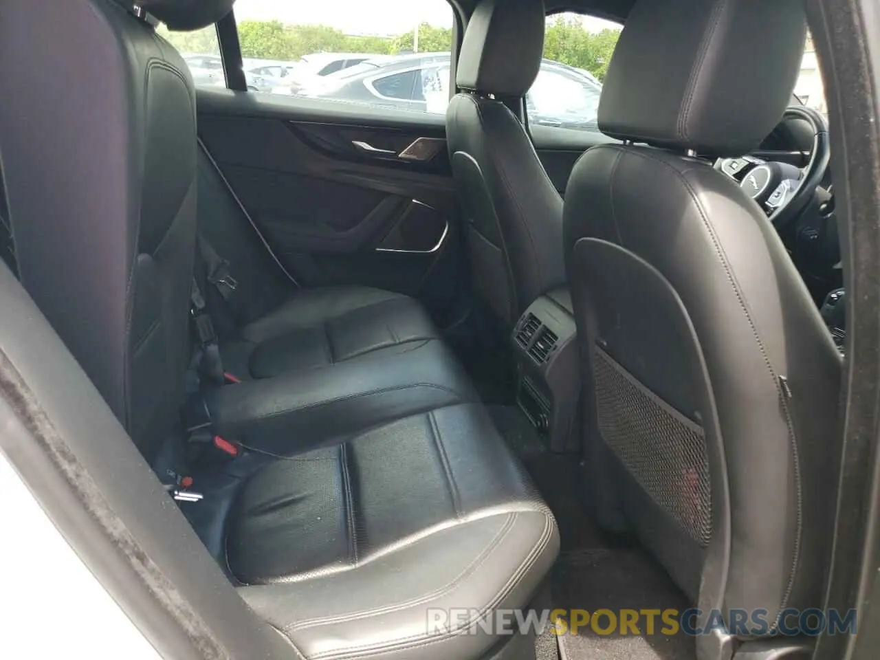10 Photograph of a damaged car SAJAE4FX5LCP62990 JAGUAR XE 2020