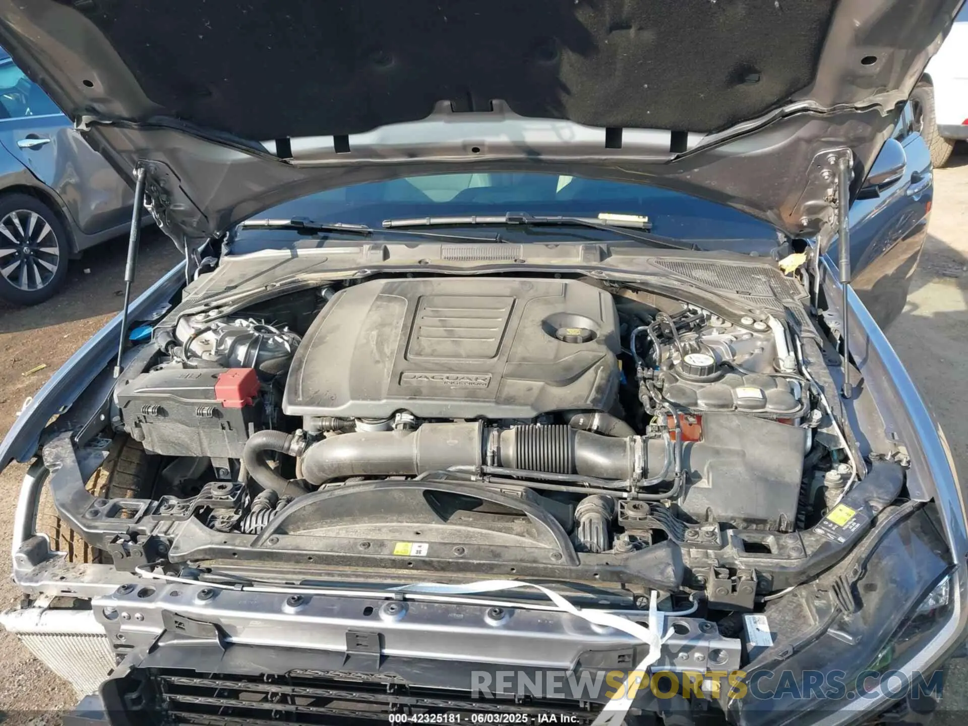 10 Photograph of a damaged car SAJAE4FX6LCP63646 JAGUAR XE 2020