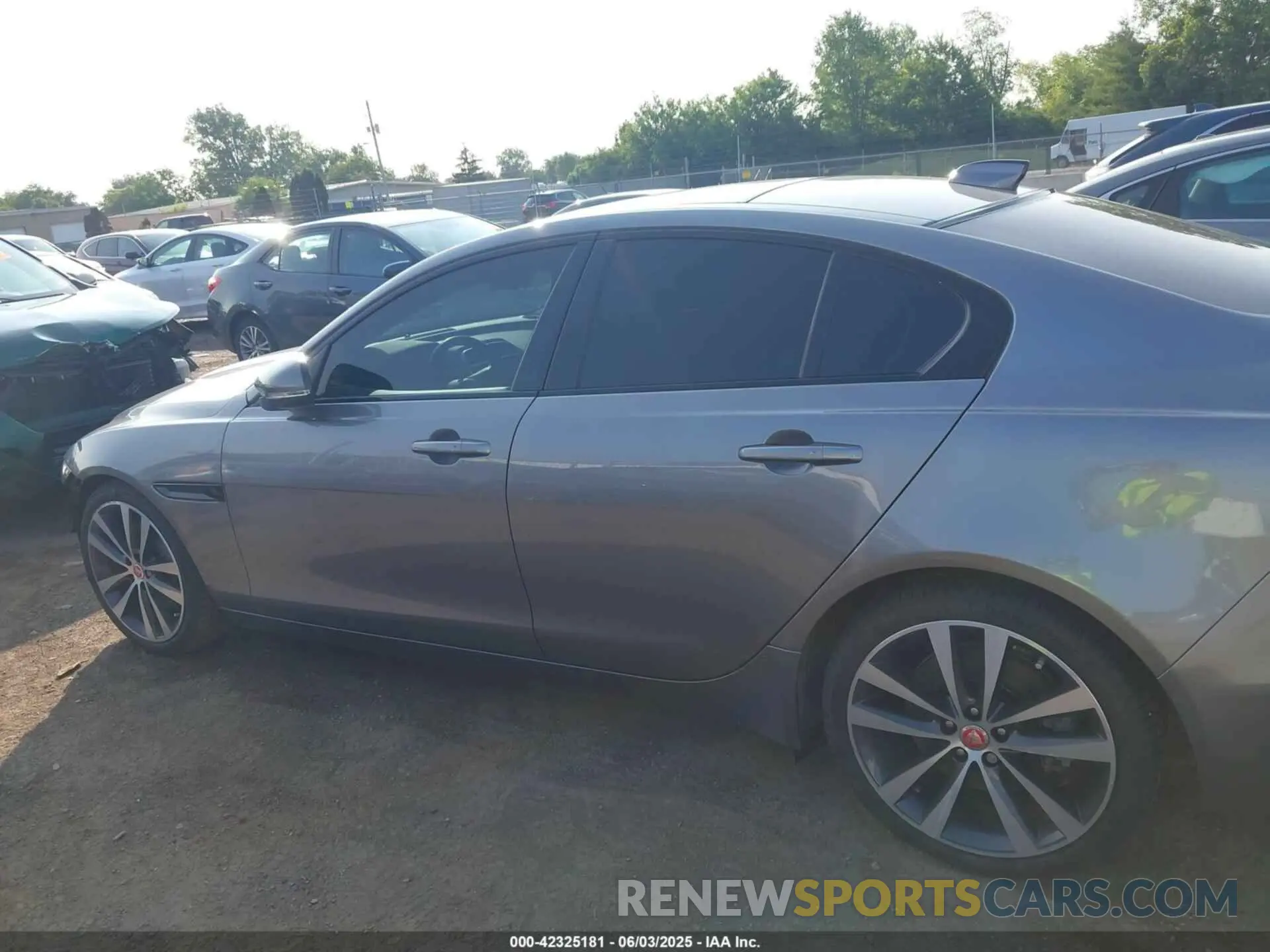 15 Photograph of a damaged car SAJAE4FX6LCP63646 JAGUAR XE 2020