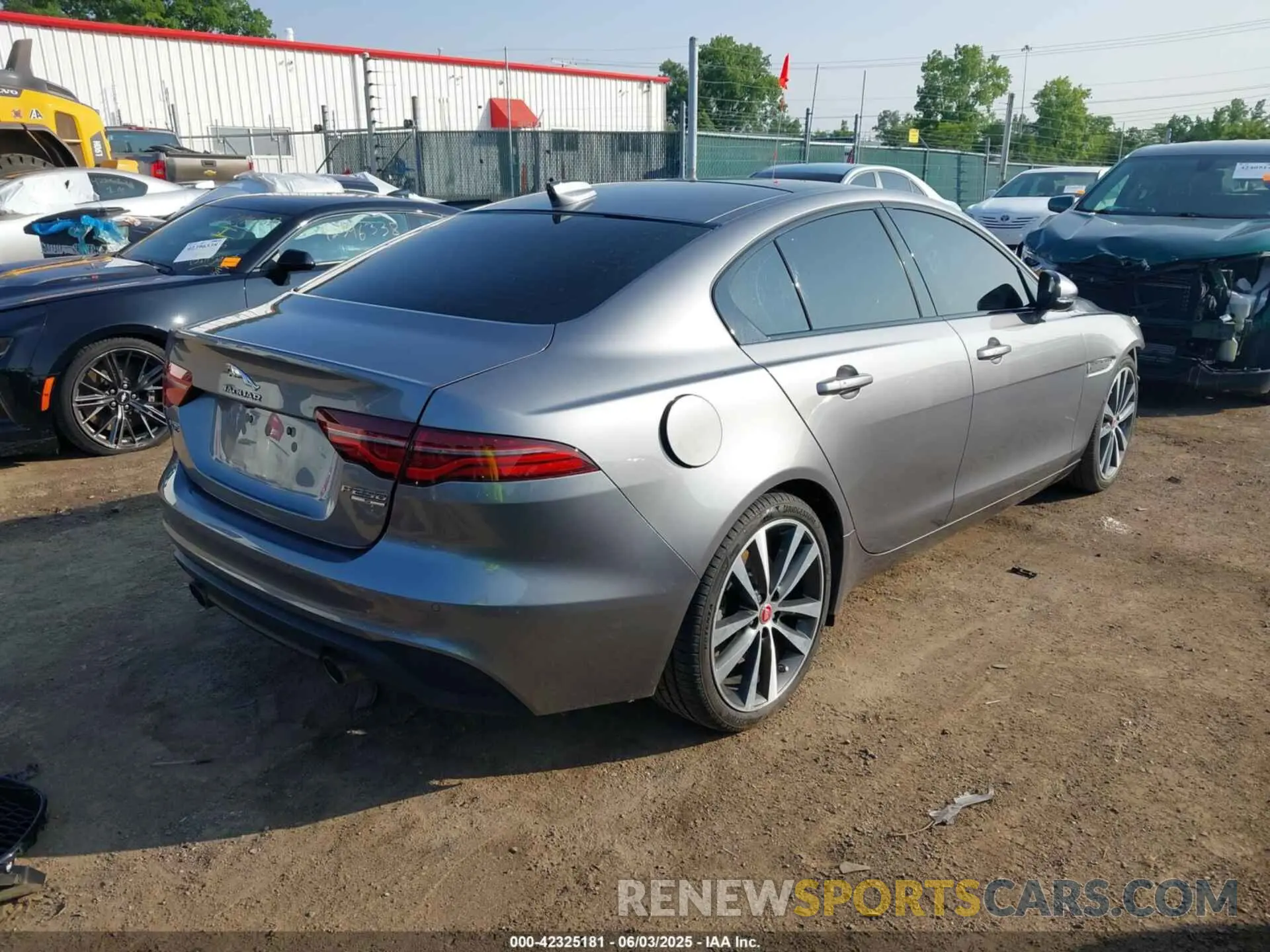 4 Photograph of a damaged car SAJAE4FX6LCP63646 JAGUAR XE 2020