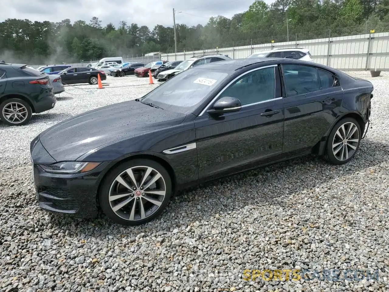 1 Photograph of a damaged car SAJAE4FX9LCP64709 JAGUAR XE 2020