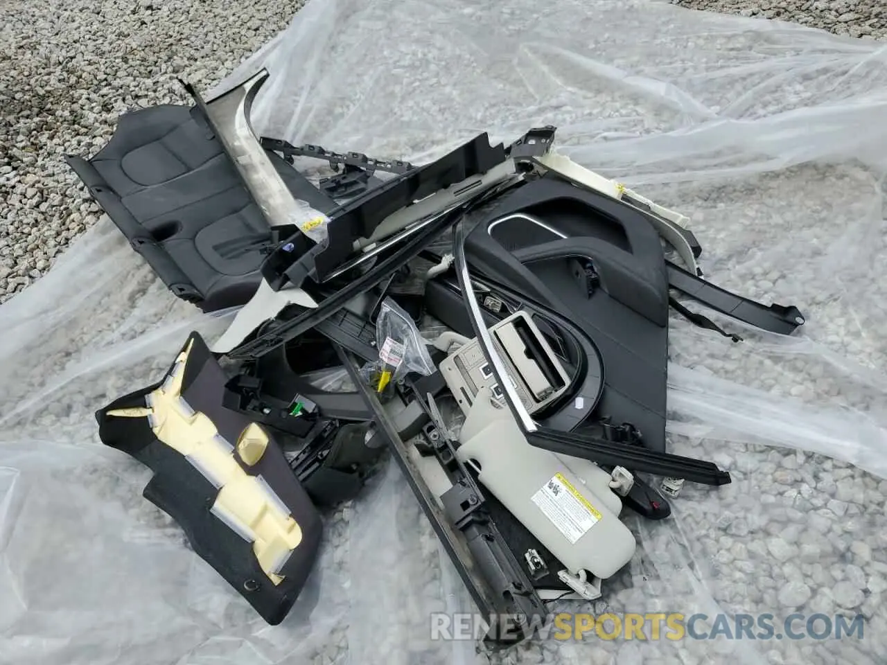 12 Photograph of a damaged car SAJAE4FX9LCP64709 JAGUAR XE 2020