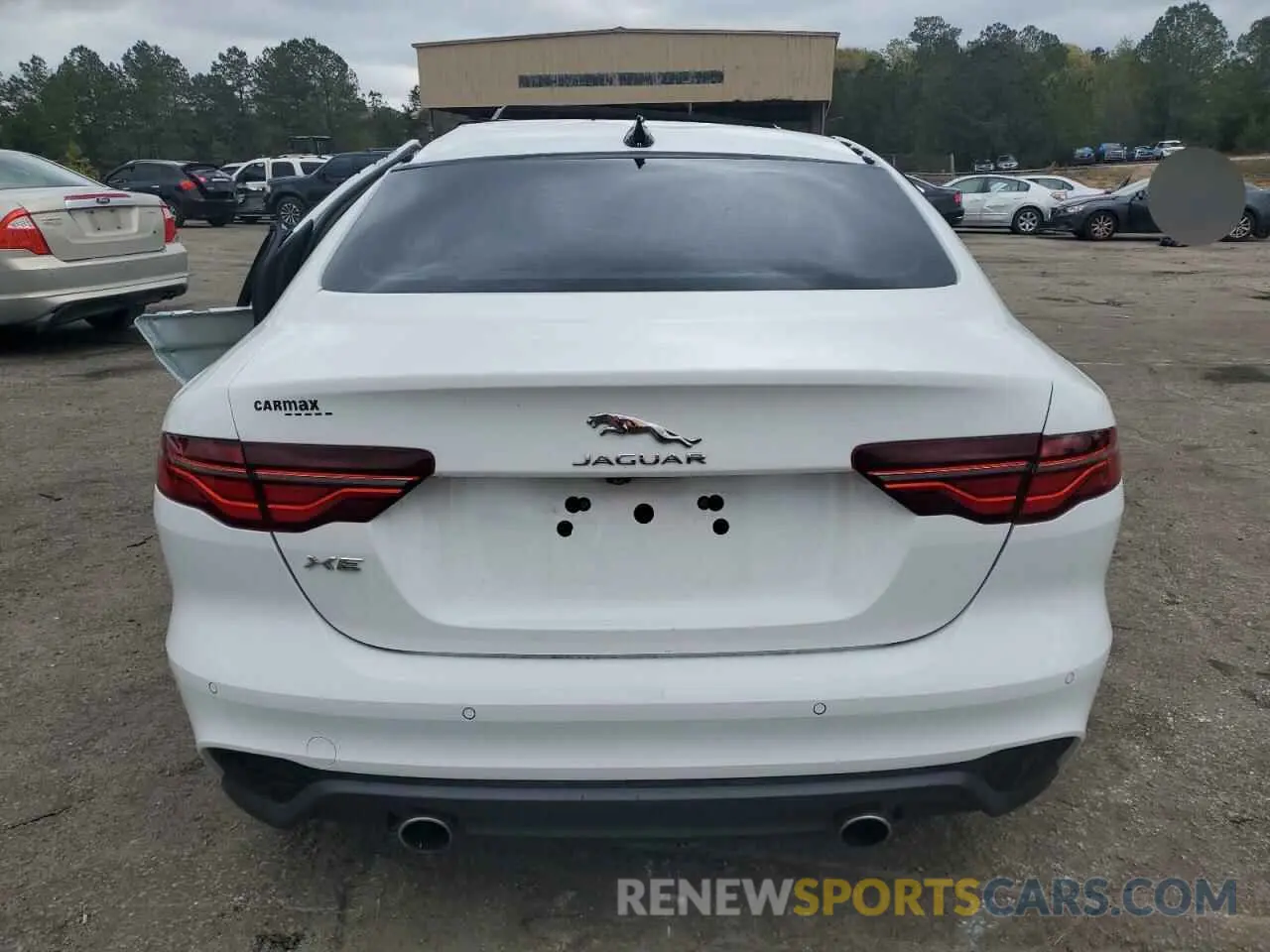 6 Photograph of a damaged car SAJAE4FXXLCP64525 JAGUAR XE 2020