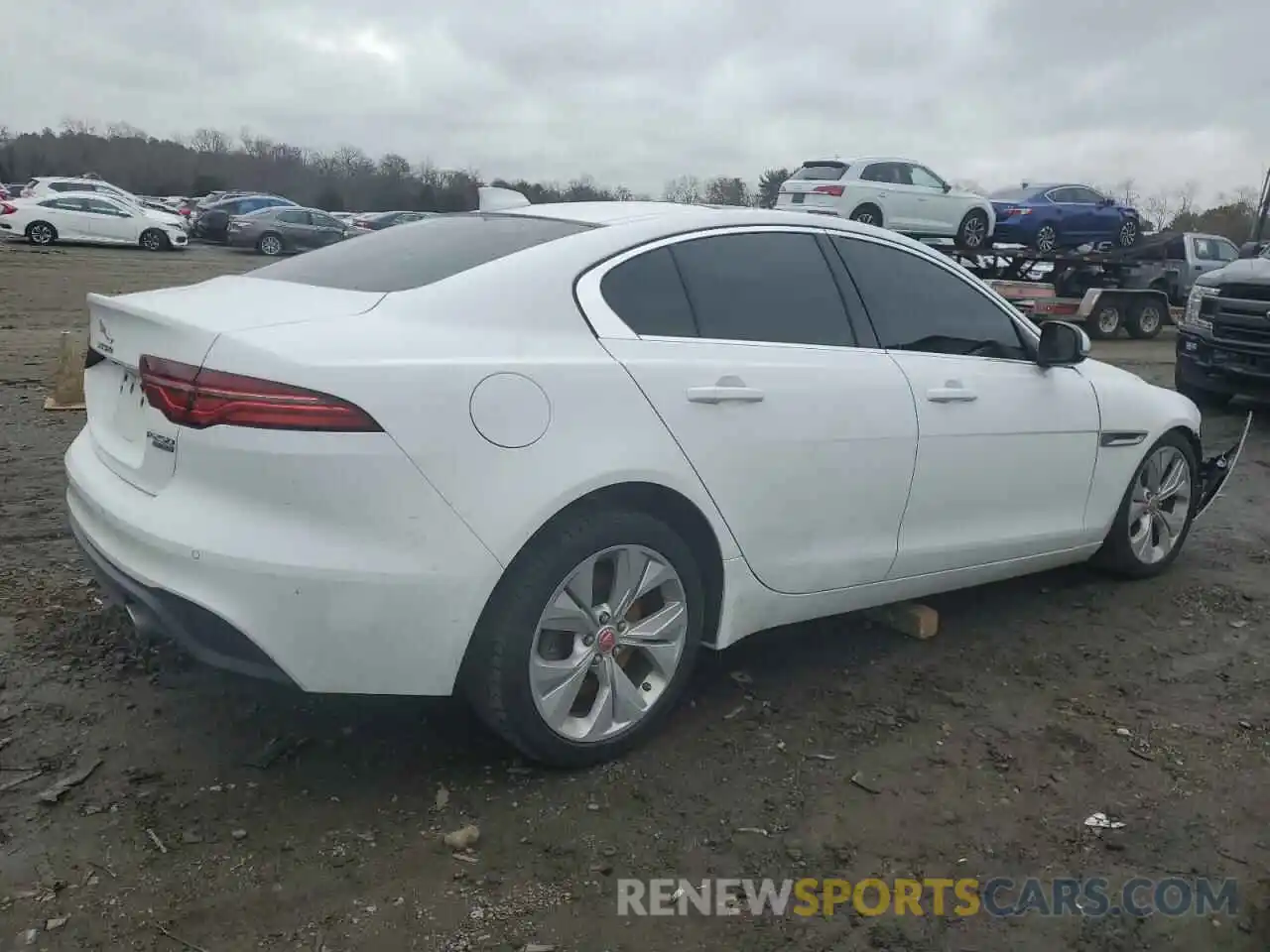 3 Photograph of a damaged car SAJAJ4FX7LCP64560 JAGUAR XE 2020