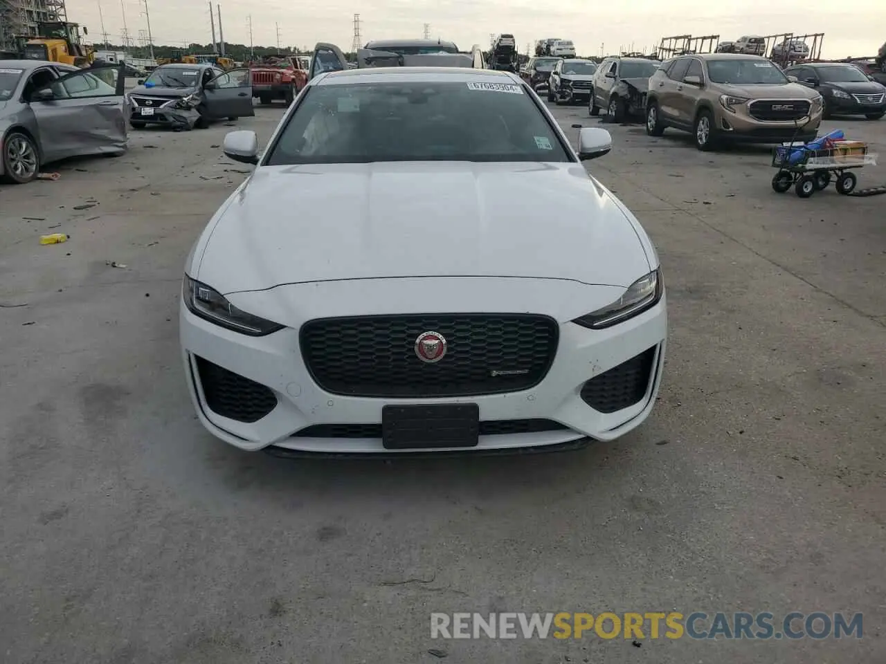 5 Photograph of a damaged car SAJAT4GX5LCP59298 JAGUAR XE 2020