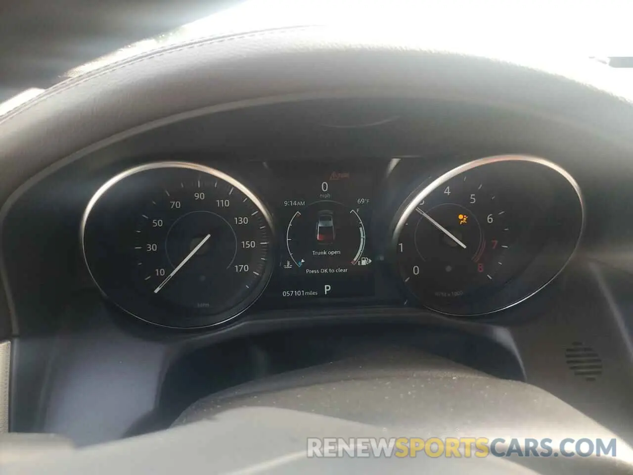 9 Photograph of a damaged car SAJBD4FX2KCY81148 JAGUAR XF 2019