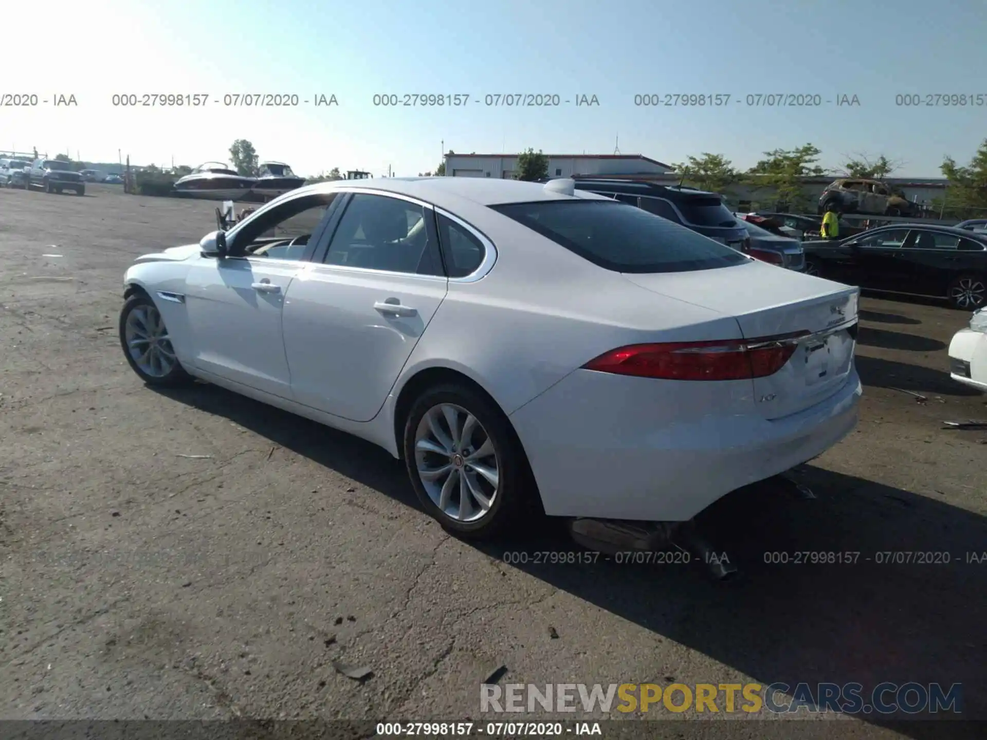 3 Photograph of a damaged car SAJBD4FX6KCY79502 JAGUAR XF 2019