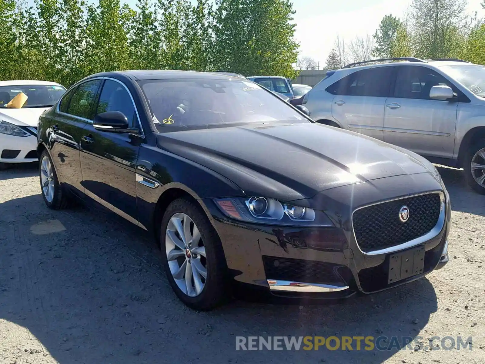 1 Photograph of a damaged car SAJBD4FX8KCY79159 JAGUAR XF 2019