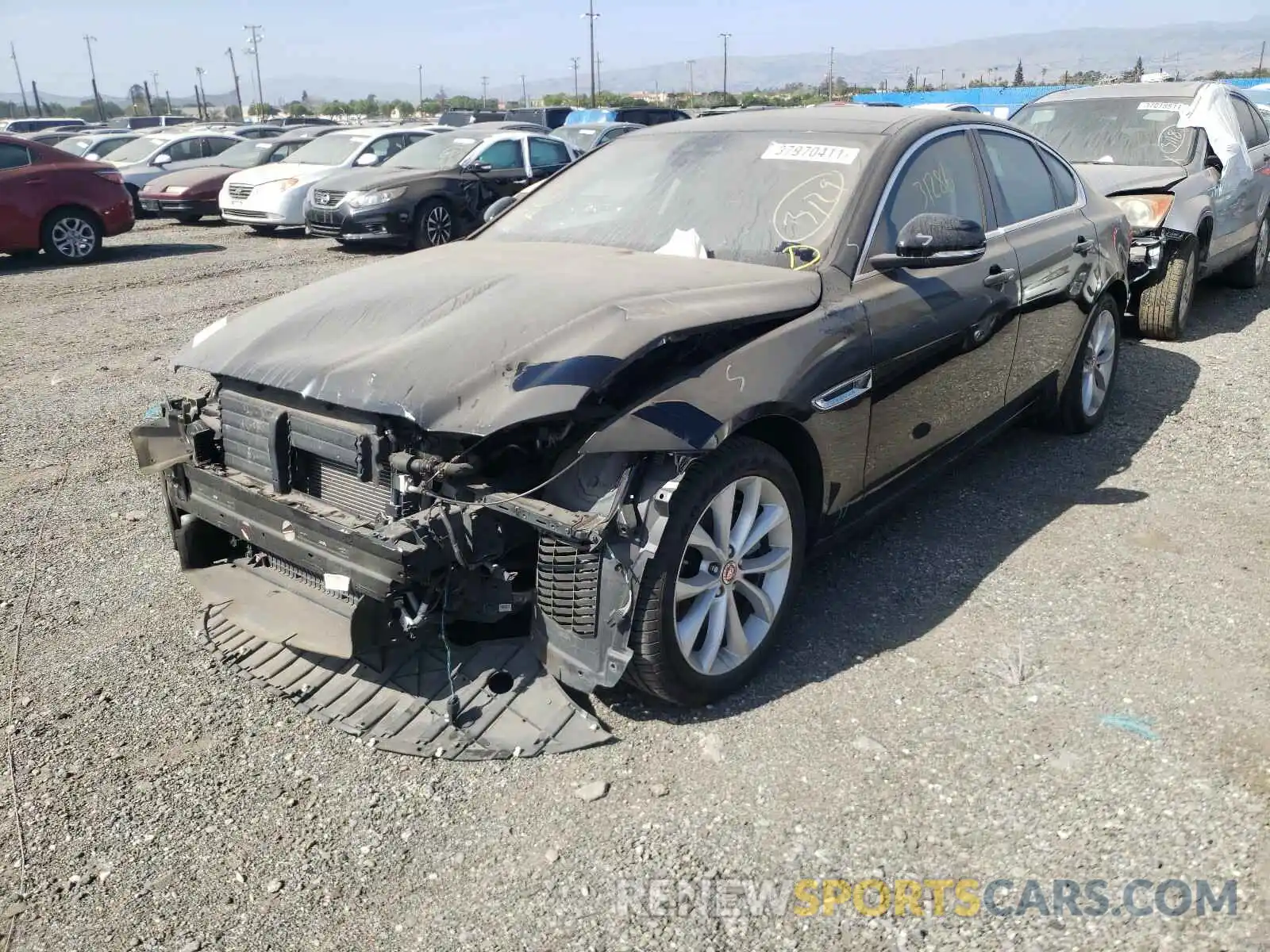 2 Photograph of a damaged car SAJBJ4FX2KCY78971 JAGUAR XF 2019