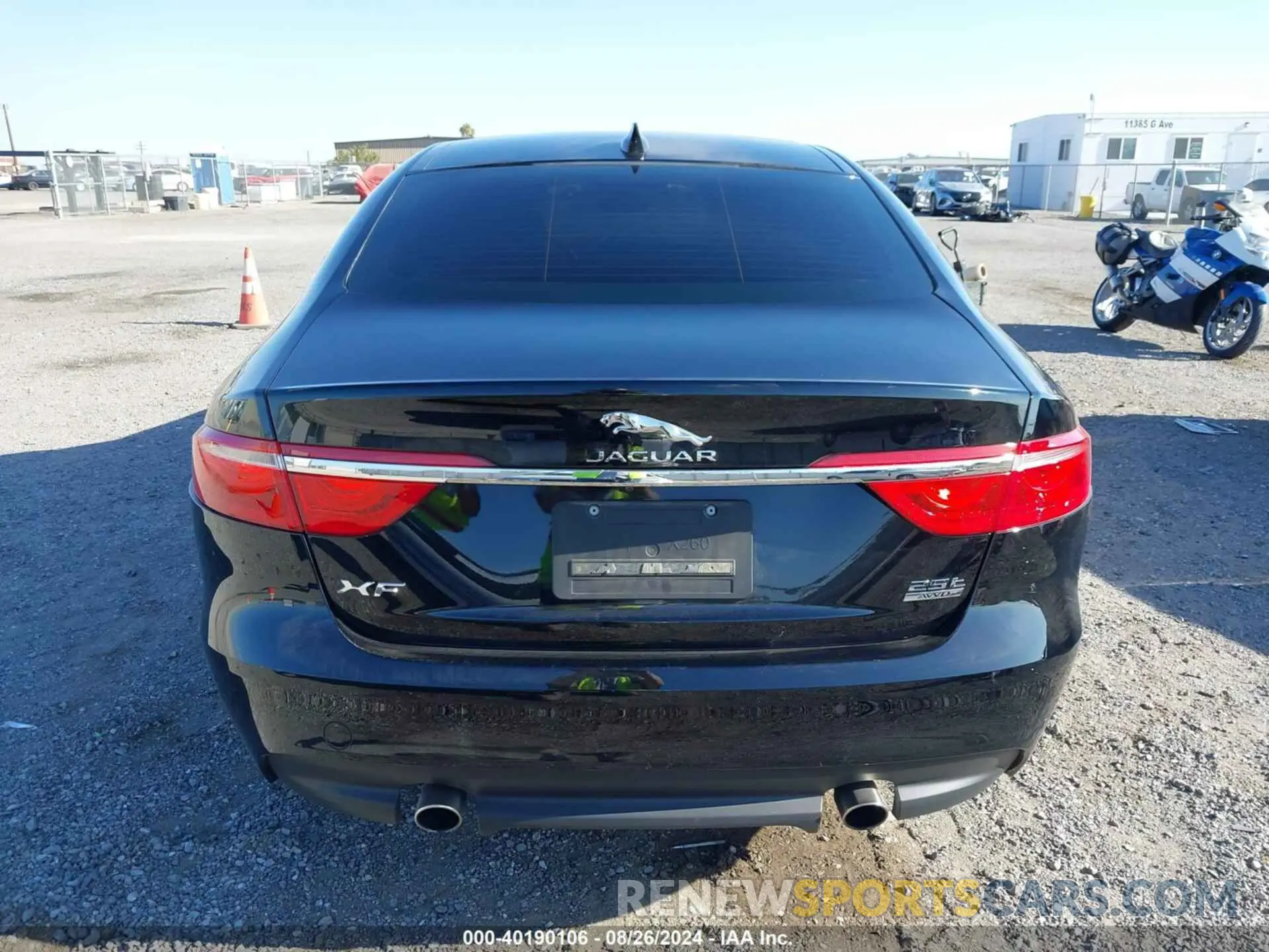 16 Photograph of a damaged car SAJBJ4FX7KCY79176 JAGUAR XF 2019