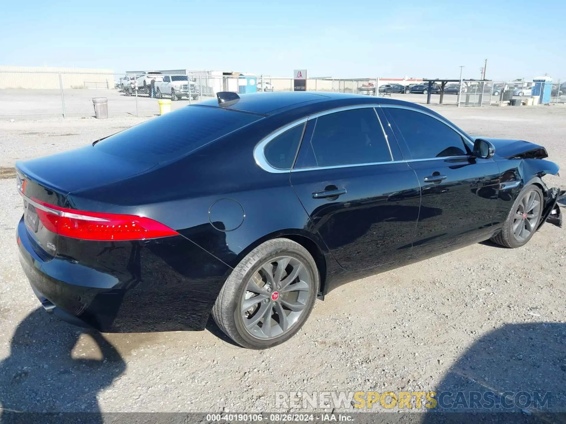 4 Photograph of a damaged car SAJBJ4FX7KCY79176 JAGUAR XF 2019