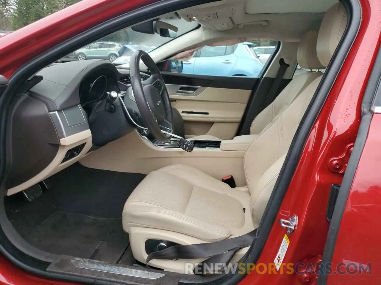 7 Photograph of a damaged car SAJBK4GX2KCY77458 JAGUAR XF 2019