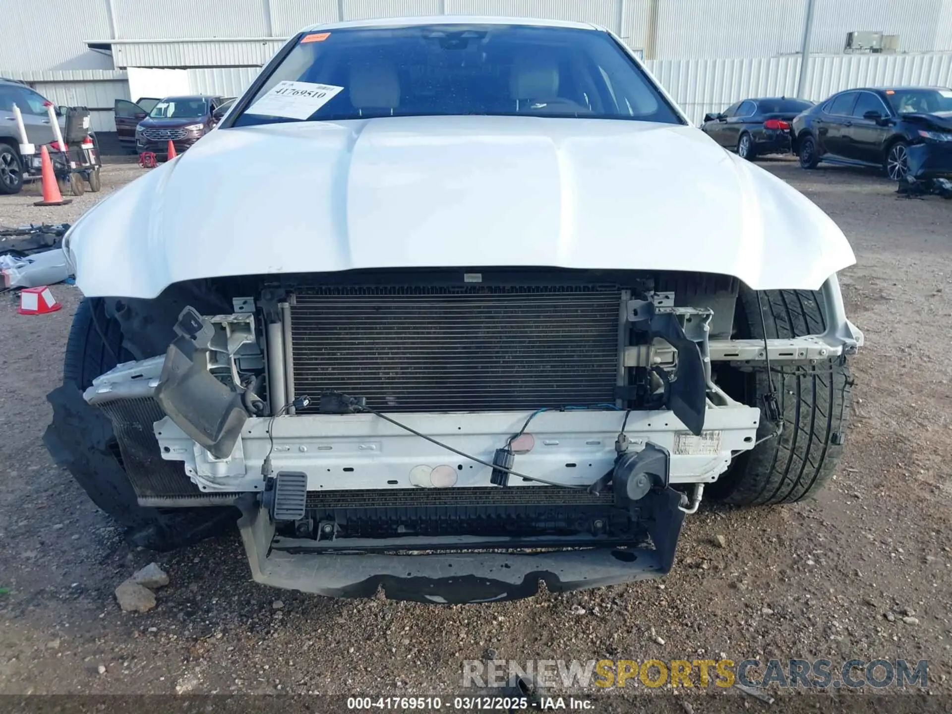 6 Photograph of a damaged car SAJBD4FX5LCY83283 JAGUAR XF 2020