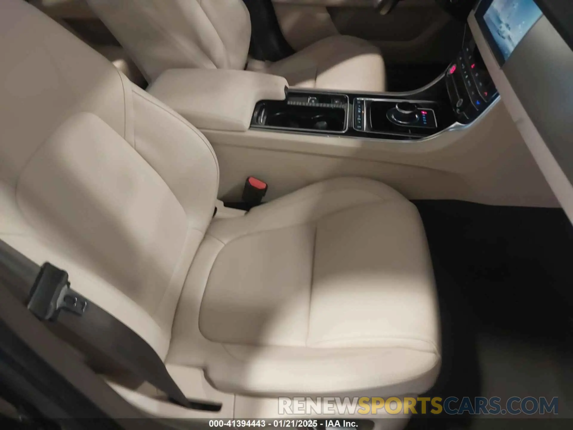 5 Photograph of a damaged car SAJBD4FXXLCY84820 JAGUAR XF 2020