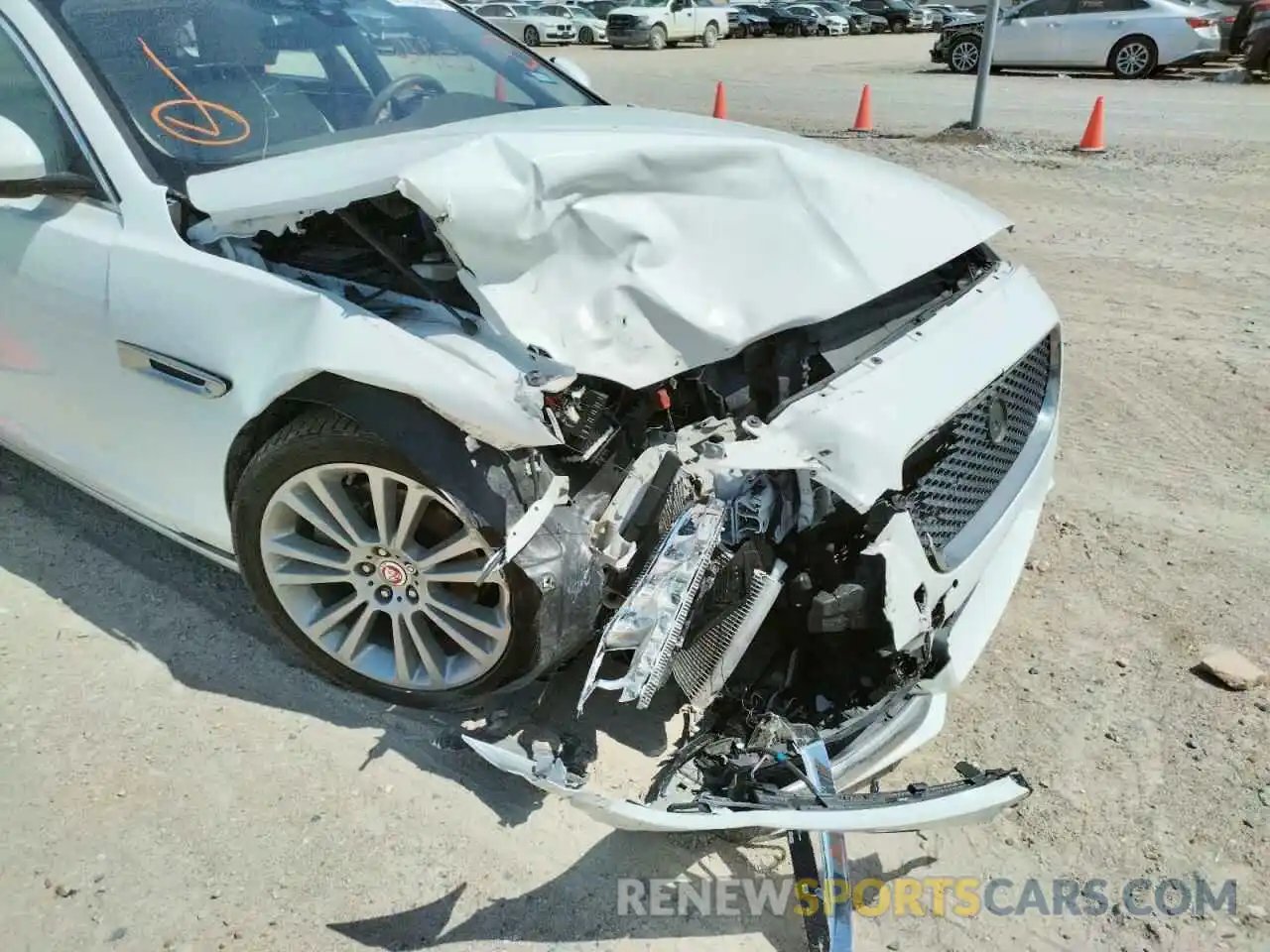 9 Photograph of a damaged car SAJBE4FX4LCY84843 JAGUAR XF 2020