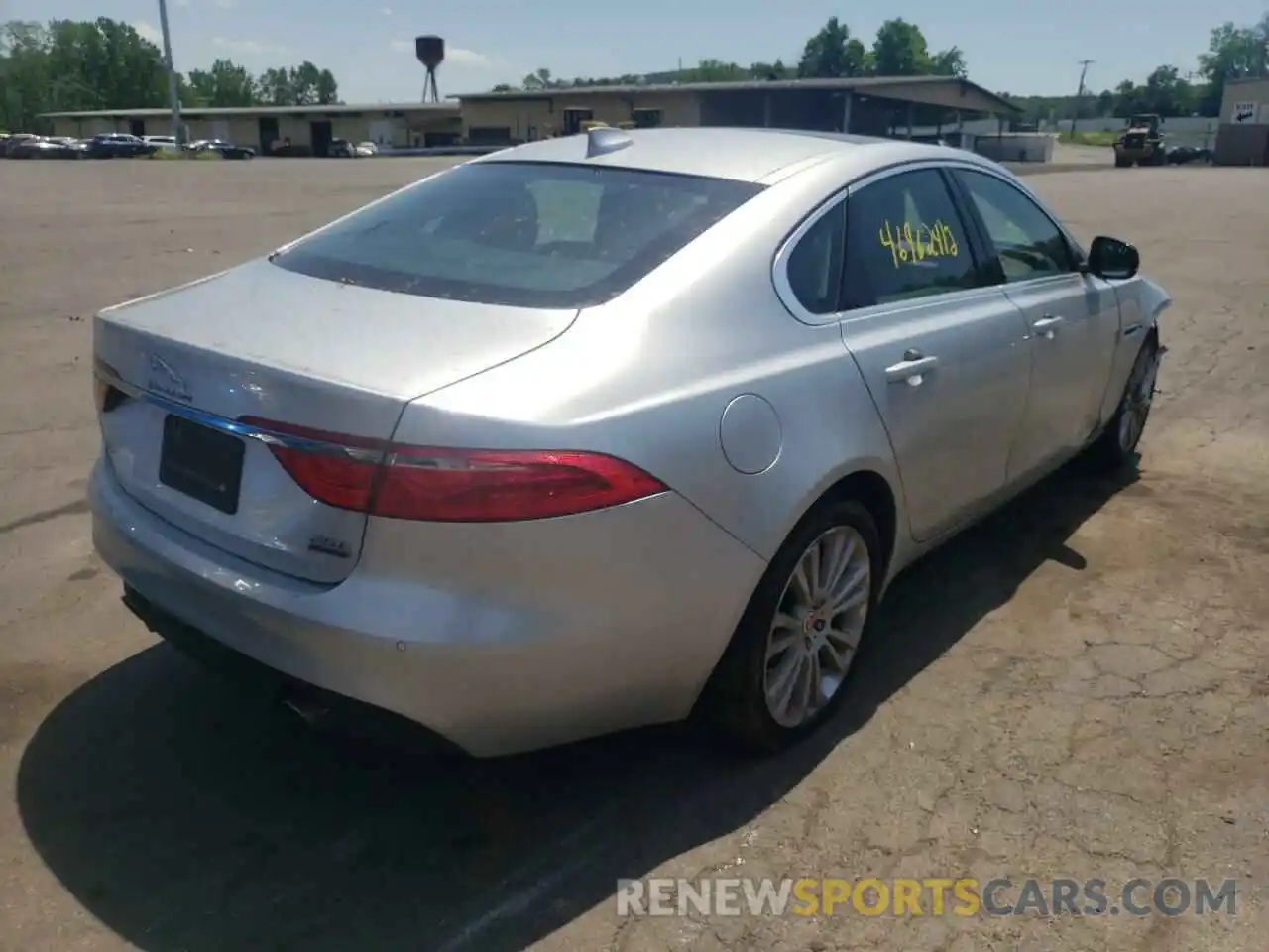 4 Photograph of a damaged car SAJBJ4FX8LCY85070 JAGUAR XF 2020